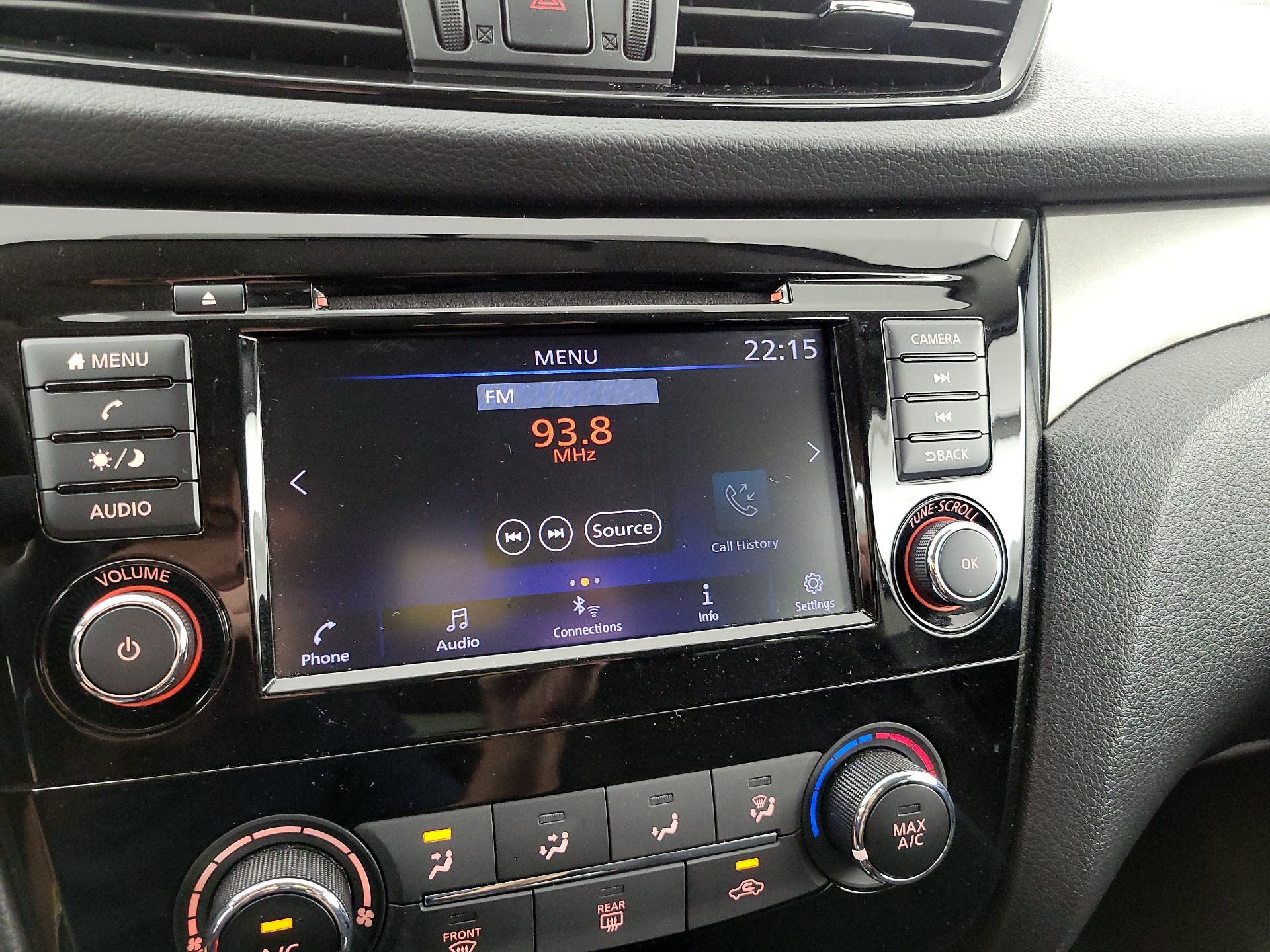 Thumbnail: 2019 Nissan Rogue Sport - 15