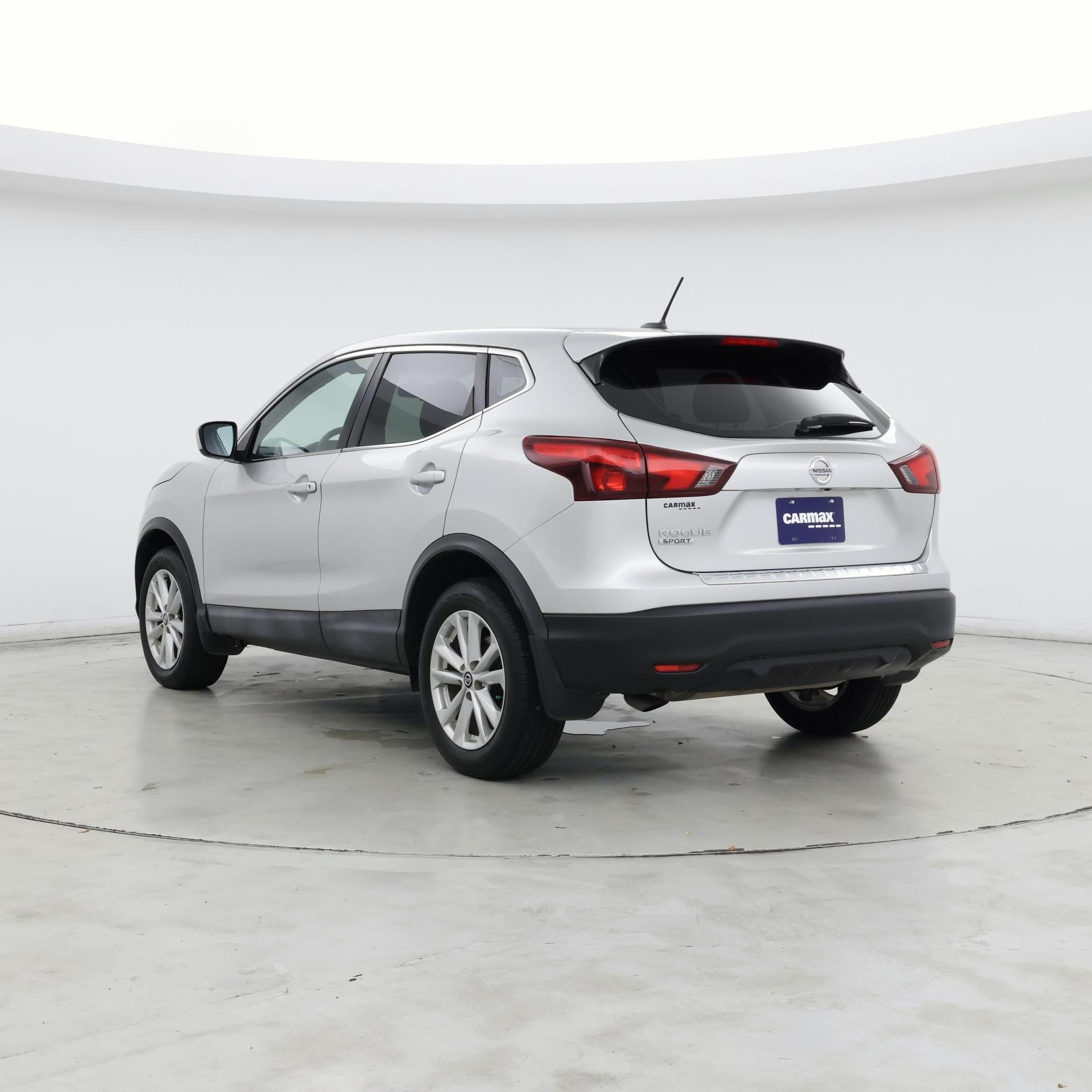 Thumbnail: 2019 Nissan Rogue Sport - 2