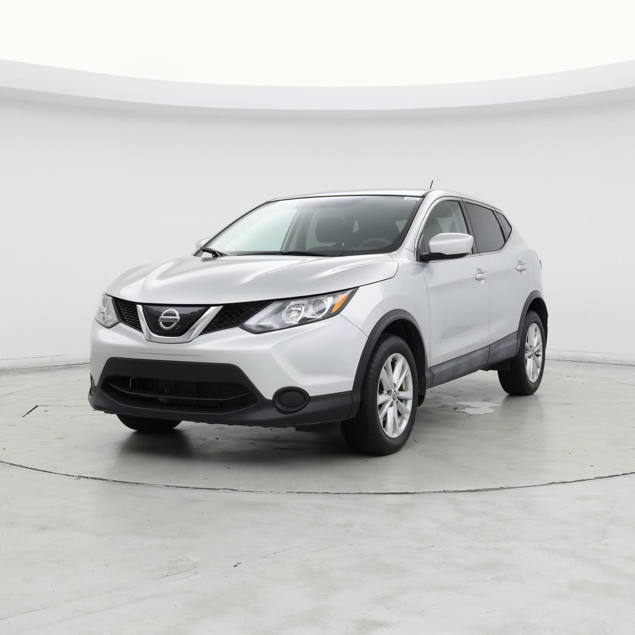 Thumbnail: 2019 Nissan Rogue Sport - 4