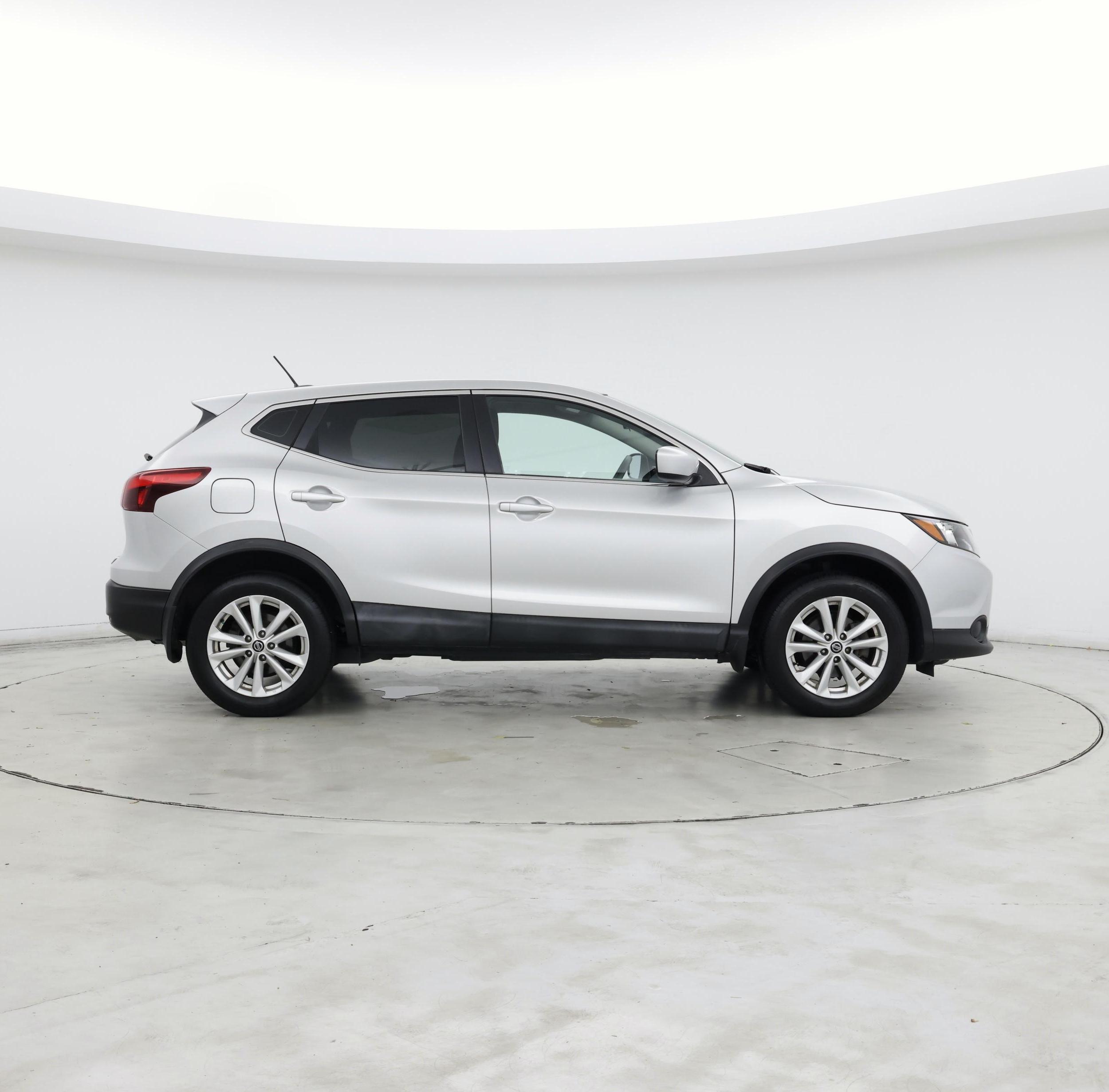 Thumbnail: 2019 Nissan Rogue Sport - 7