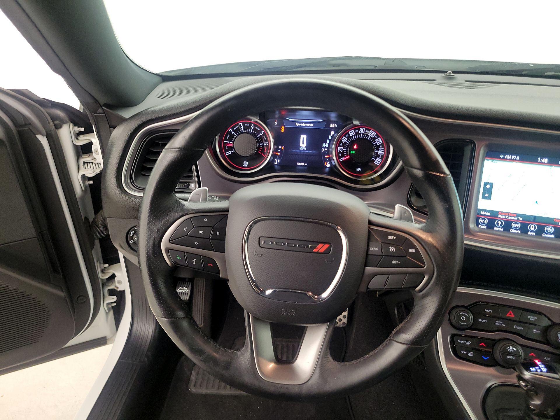 Thumbnail: 2019 Dodge Challenger - 10