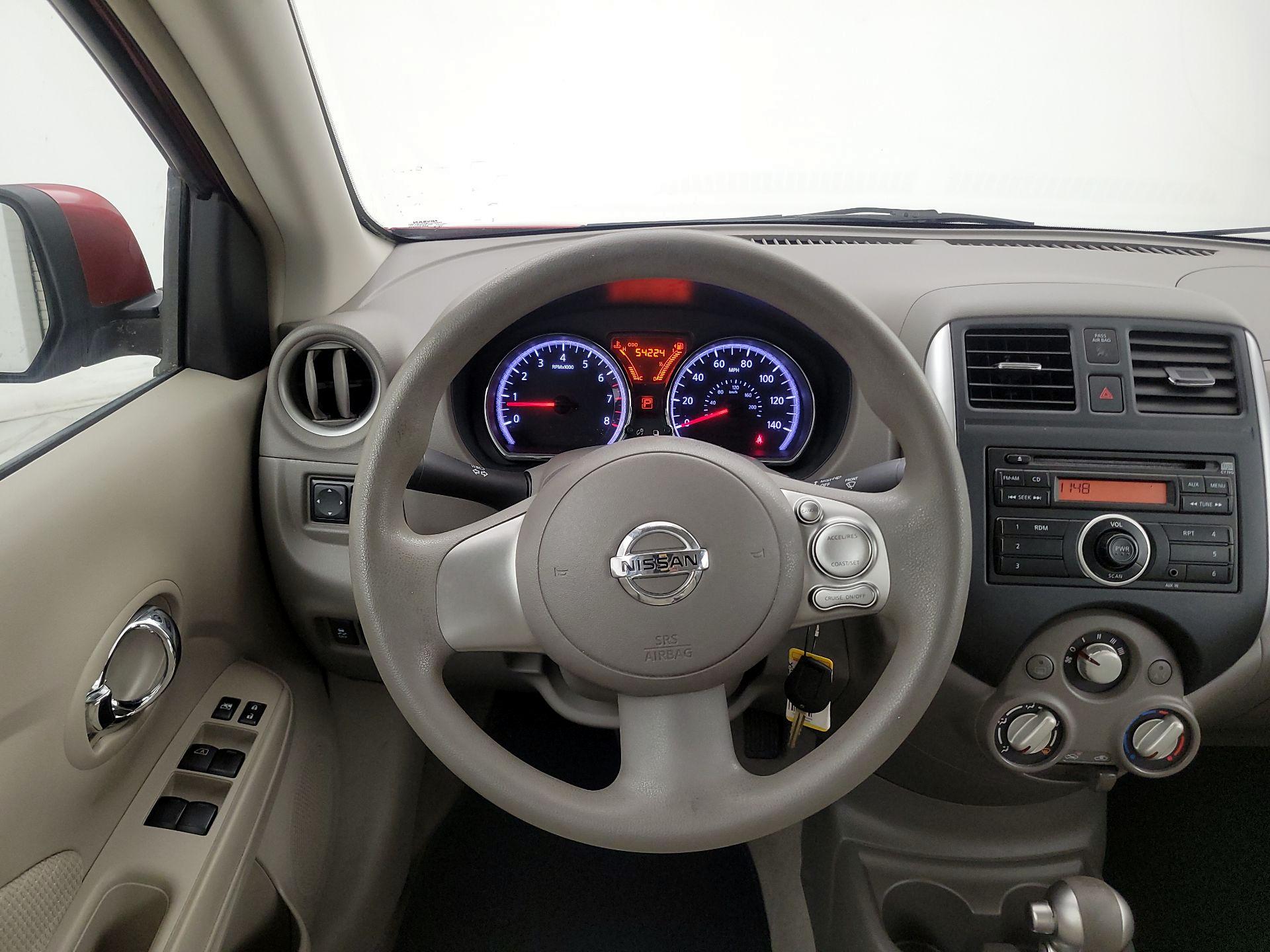 Thumbnail: 2014 Nissan Versa - 10