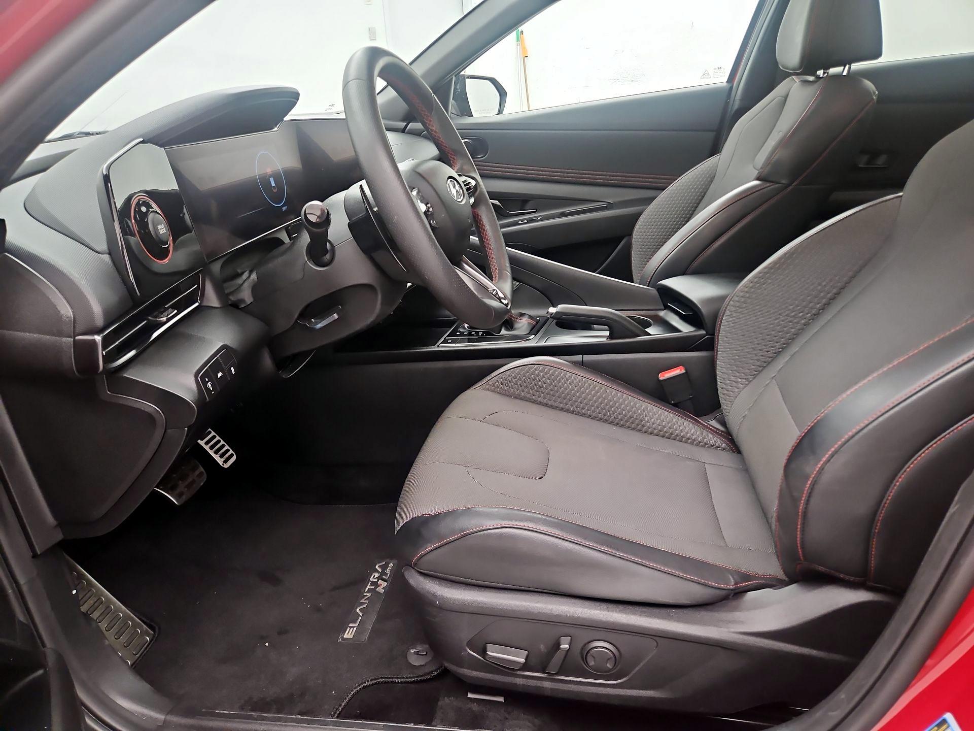 Thumbnail: 2023 Hyundai Elantra - 11