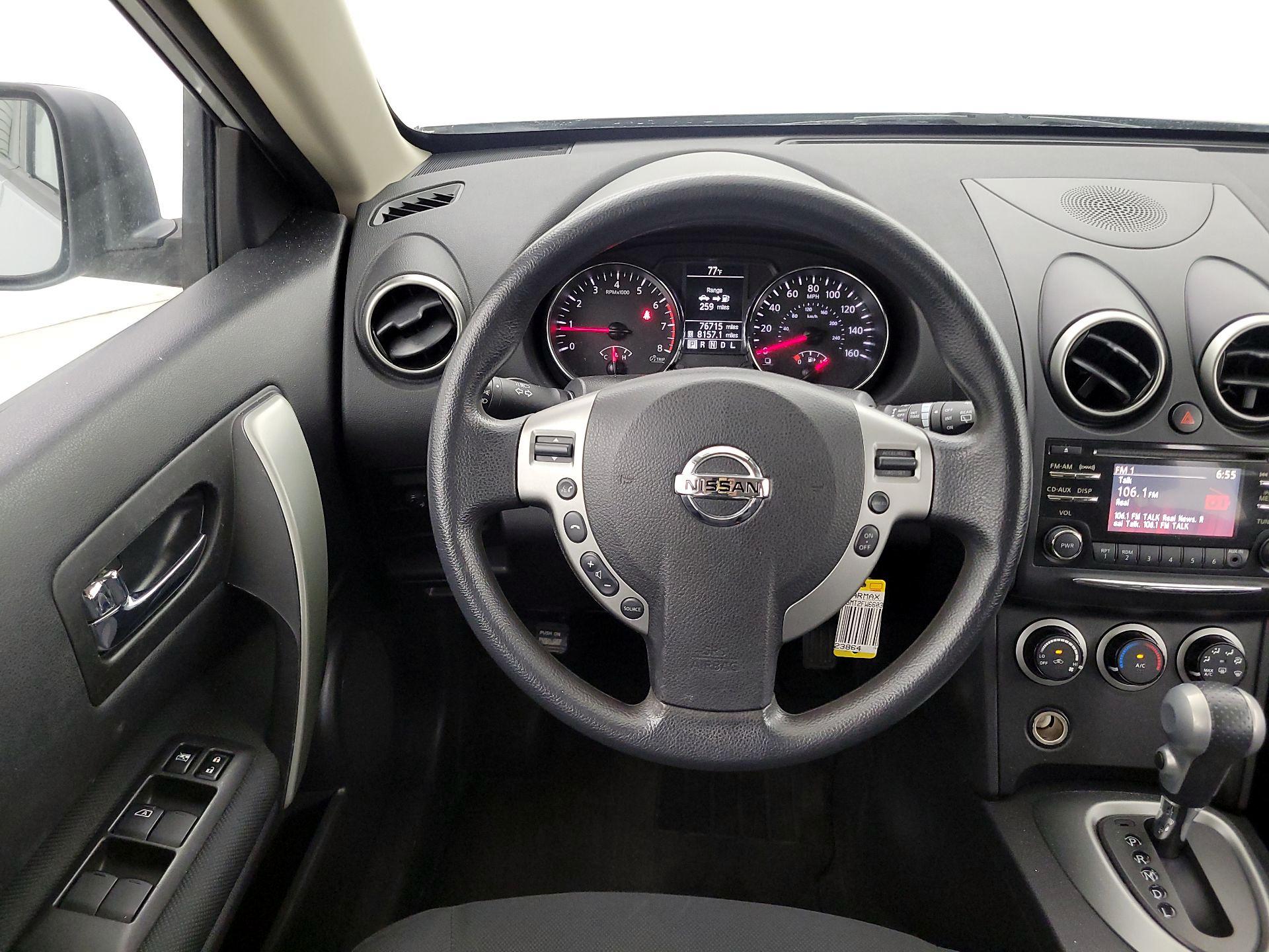 Thumbnail: 2015 Nissan Rogue - 10