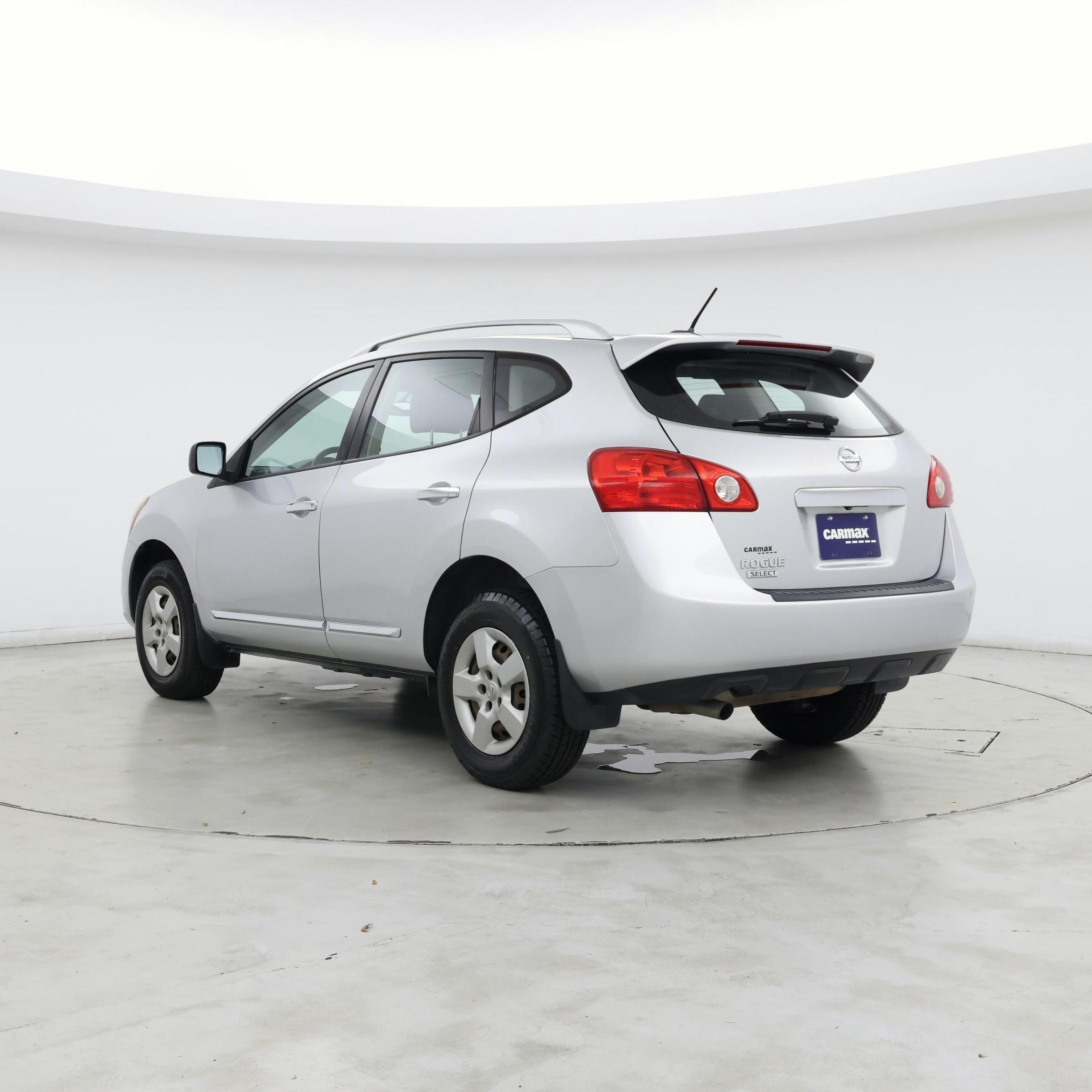 Thumbnail: 2015 Nissan Rogue - 2