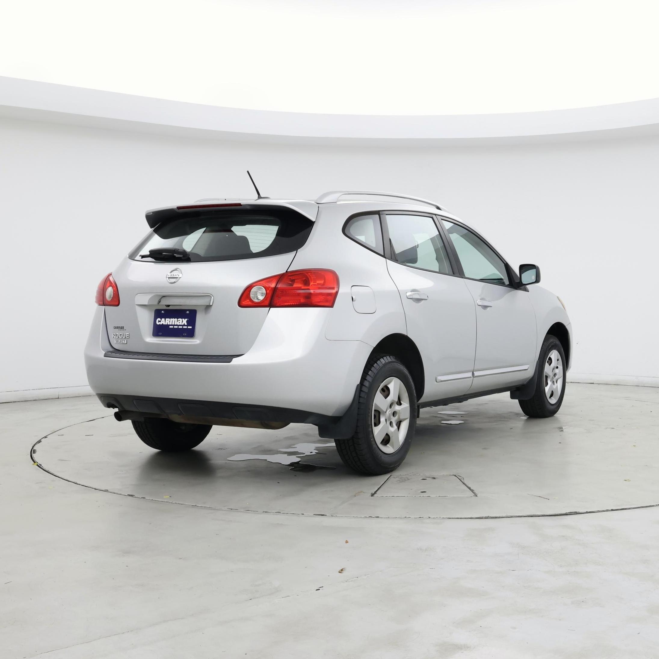 Thumbnail: 2015 Nissan Rogue - 8