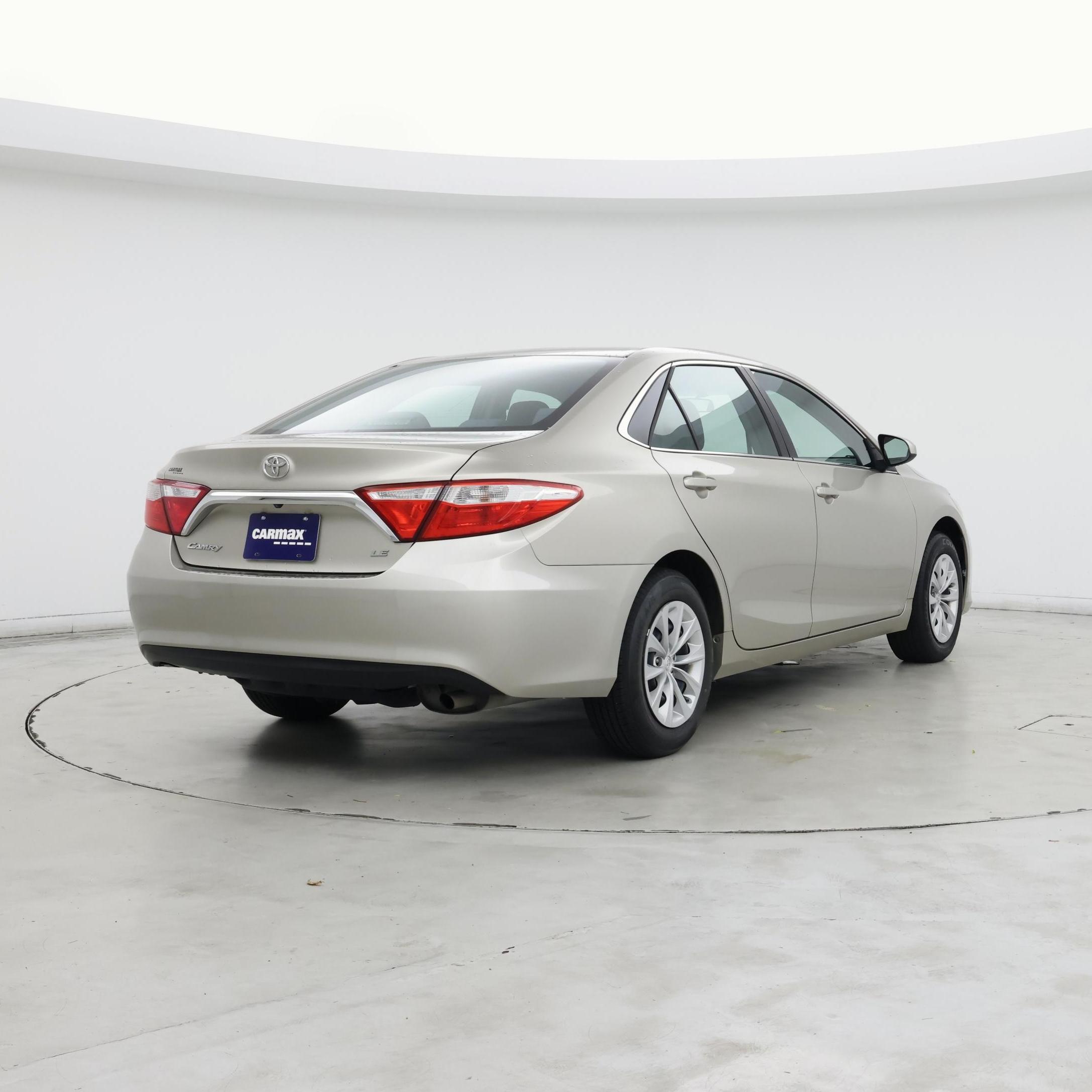 Thumbnail: 2016 Toyota Camry - 8