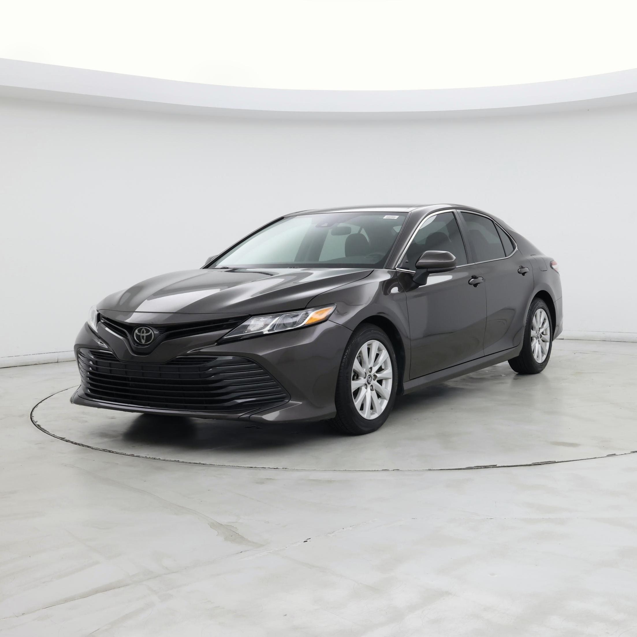 Thumbnail: 2019 Toyota Camry - 4