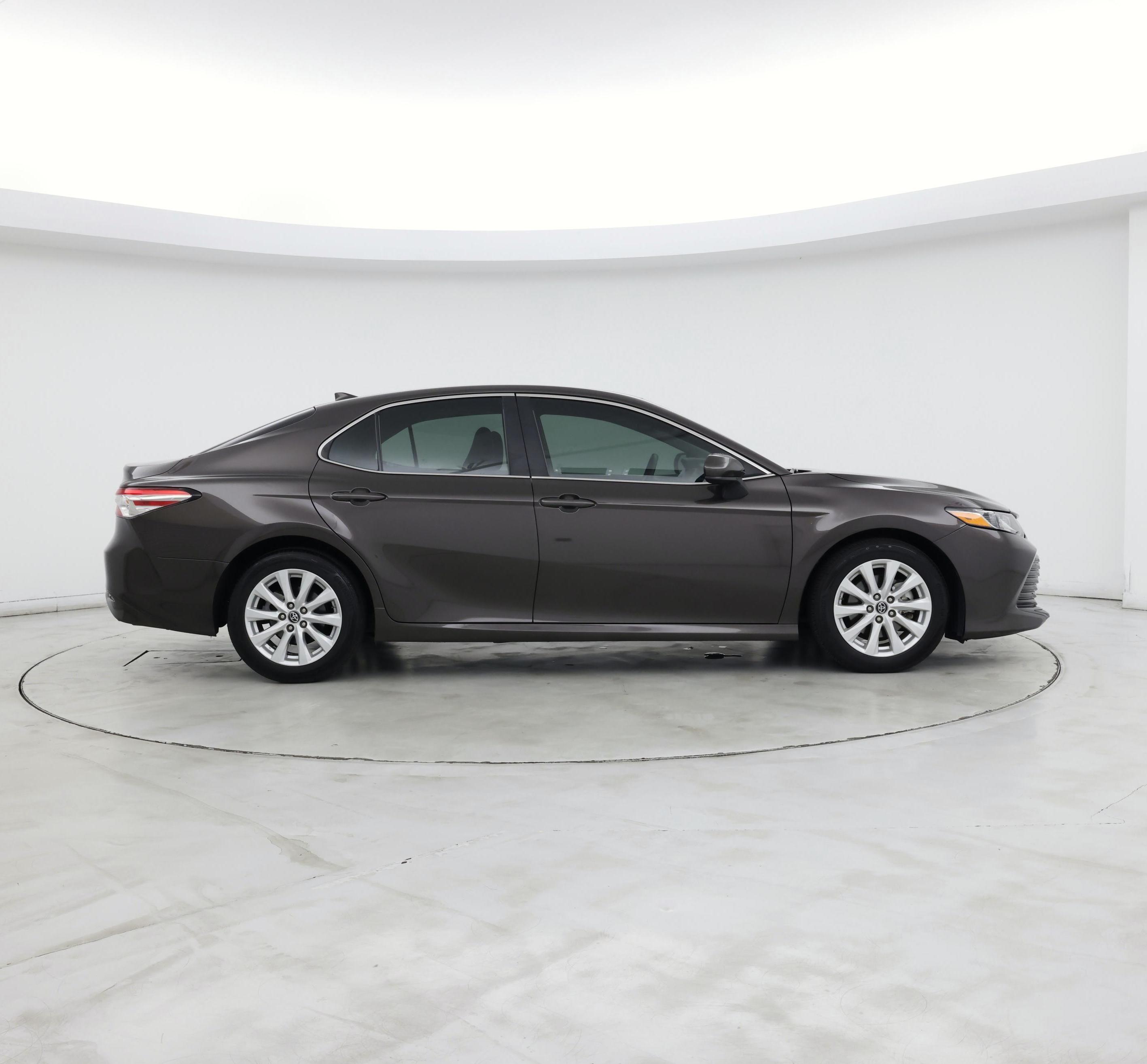 Thumbnail: 2019 Toyota Camry - 7