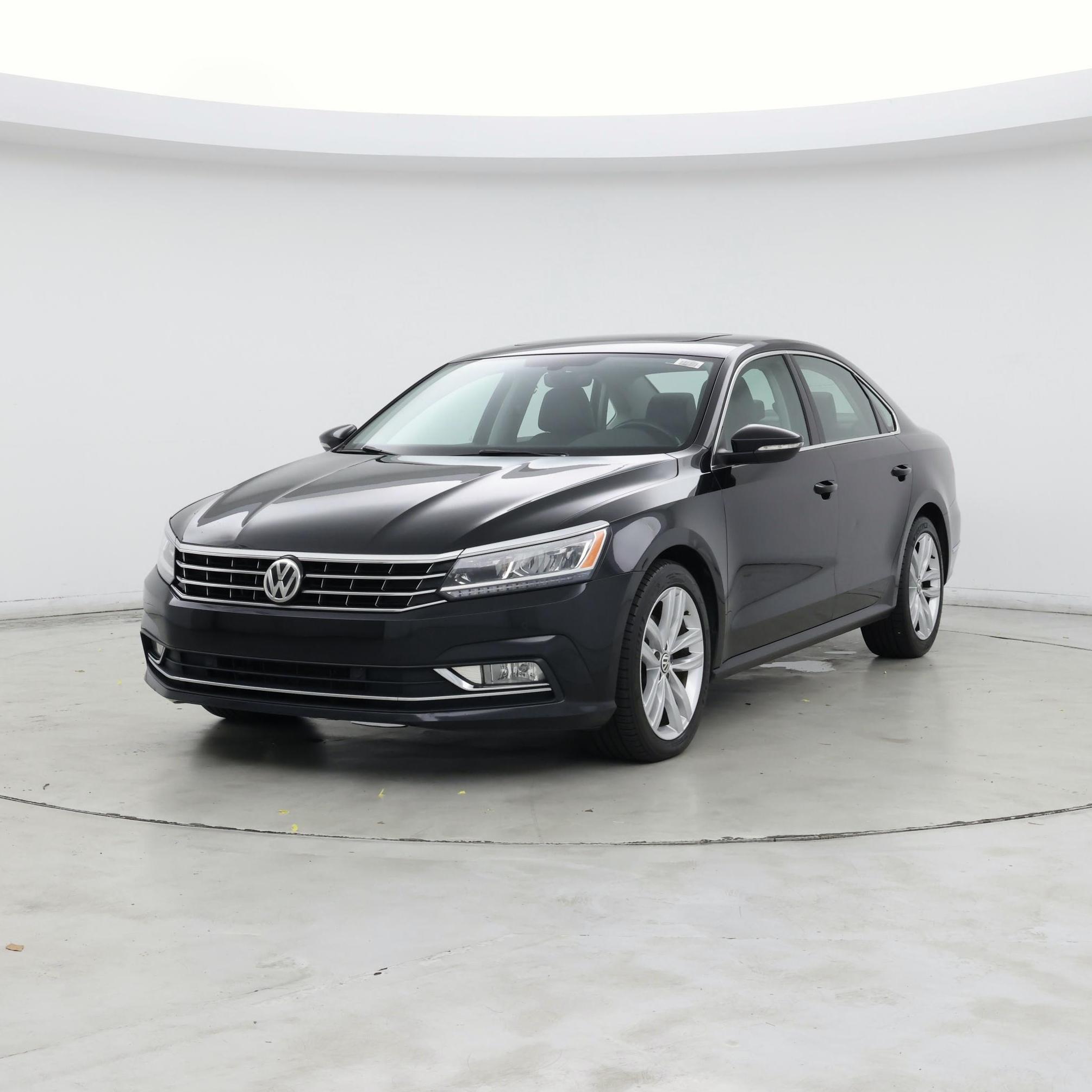 Thumbnail: 2018 Volkswagen Passat - 4