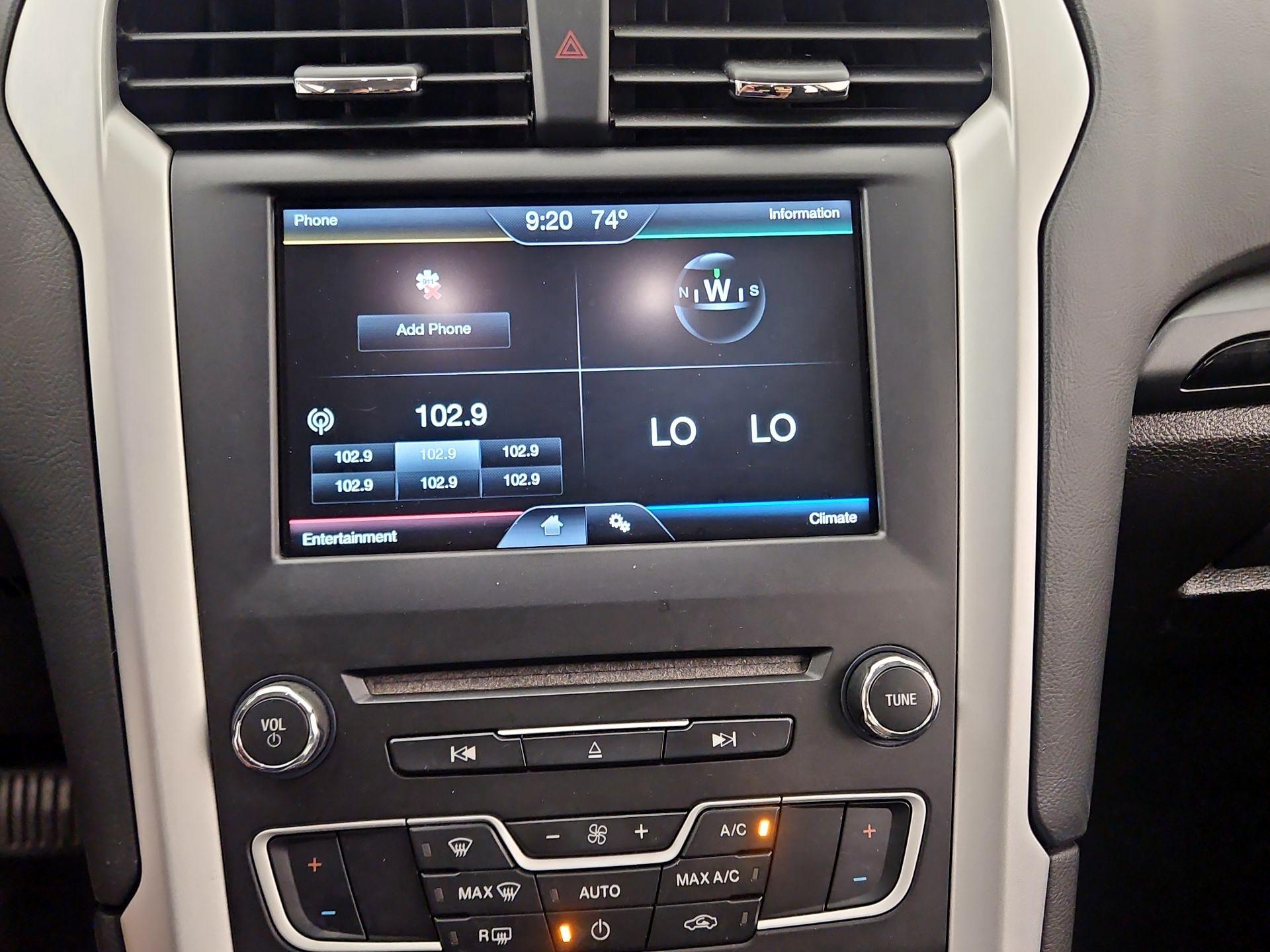 Thumbnail: 2016 Ford Fusion - 15