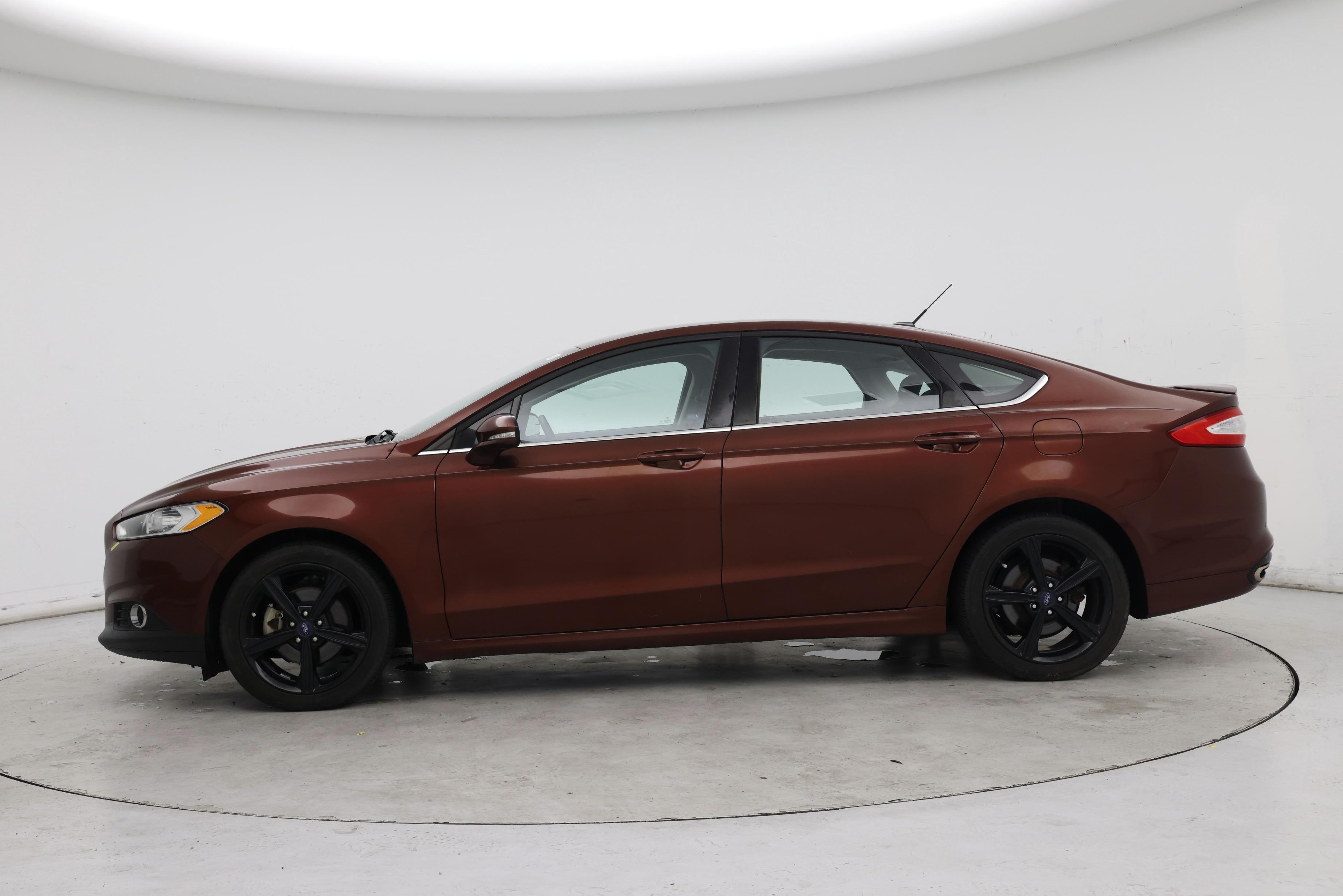 Thumbnail: 2016 Ford Fusion - 3