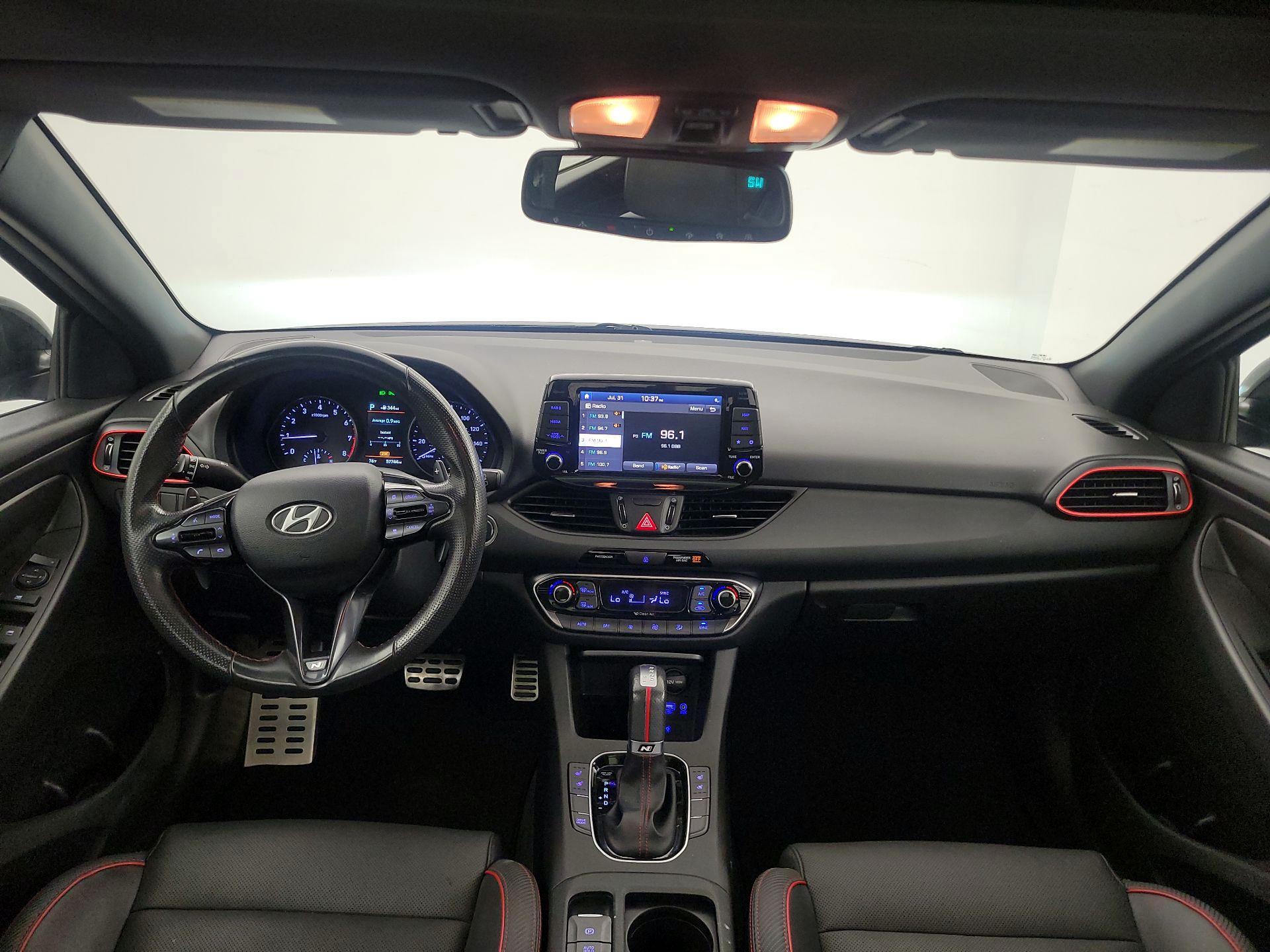Thumbnail: 2020 Hyundai Elantra - 9