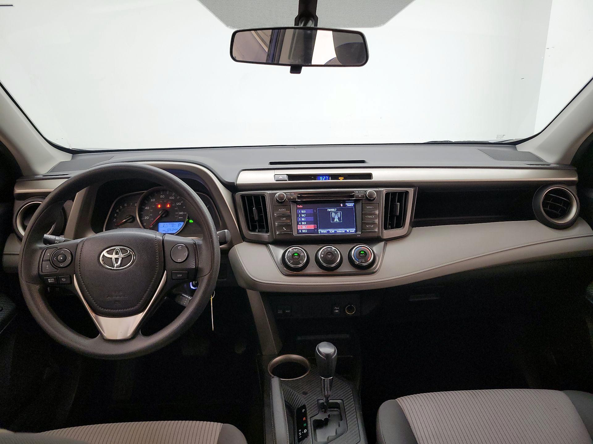 Thumbnail: 2014 Toyota RAV4 - 9