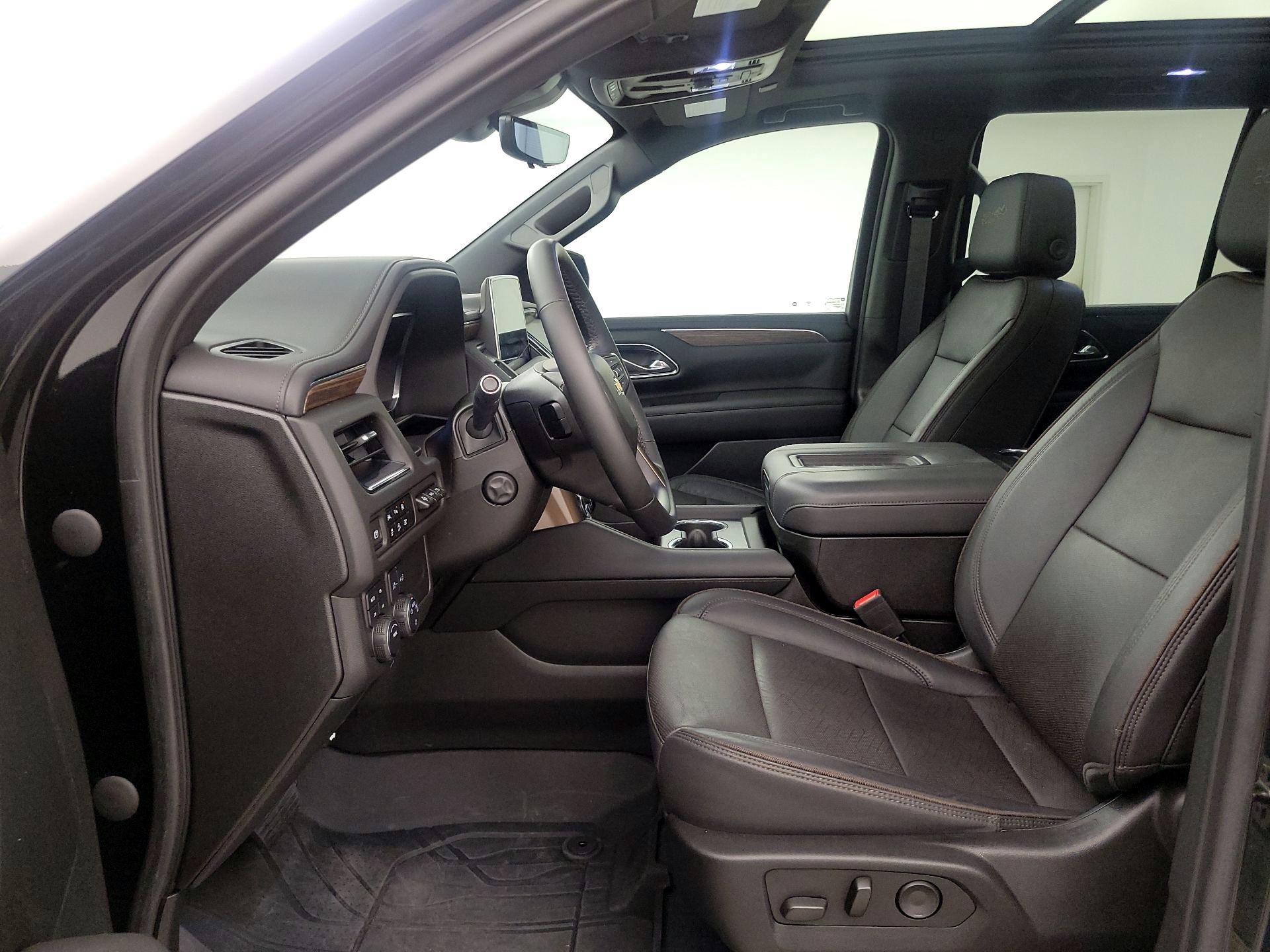 Thumbnail: 2023 Chevrolet Tahoe - 11