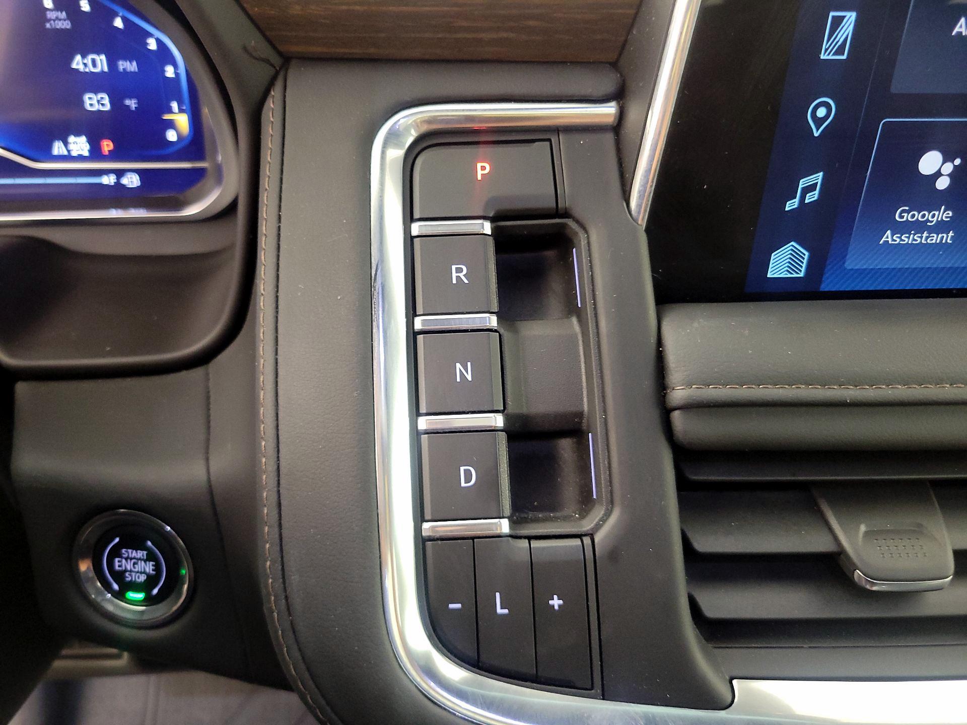 Thumbnail: 2023 Chevrolet Tahoe - 18