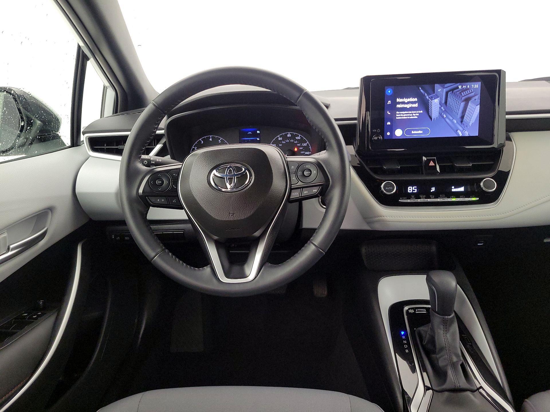 Thumbnail: 2025 Toyota Corolla - 10