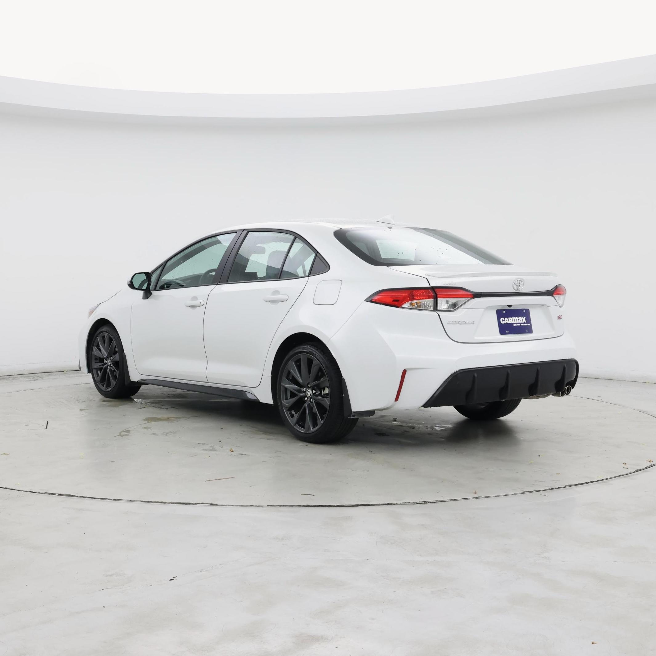 Thumbnail: 2025 Toyota Corolla - 2