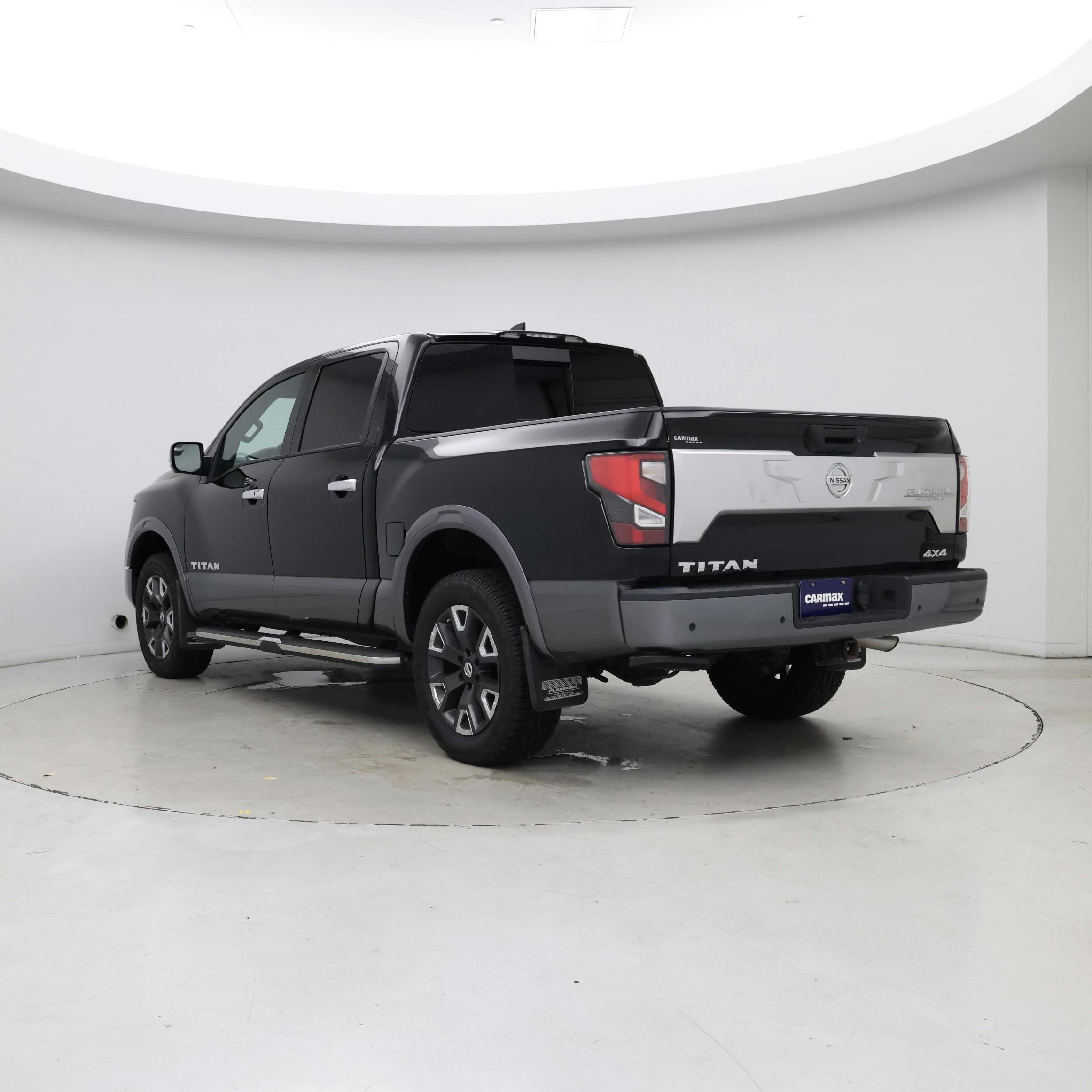 Thumbnail: 2022 Nissan Titan - 2