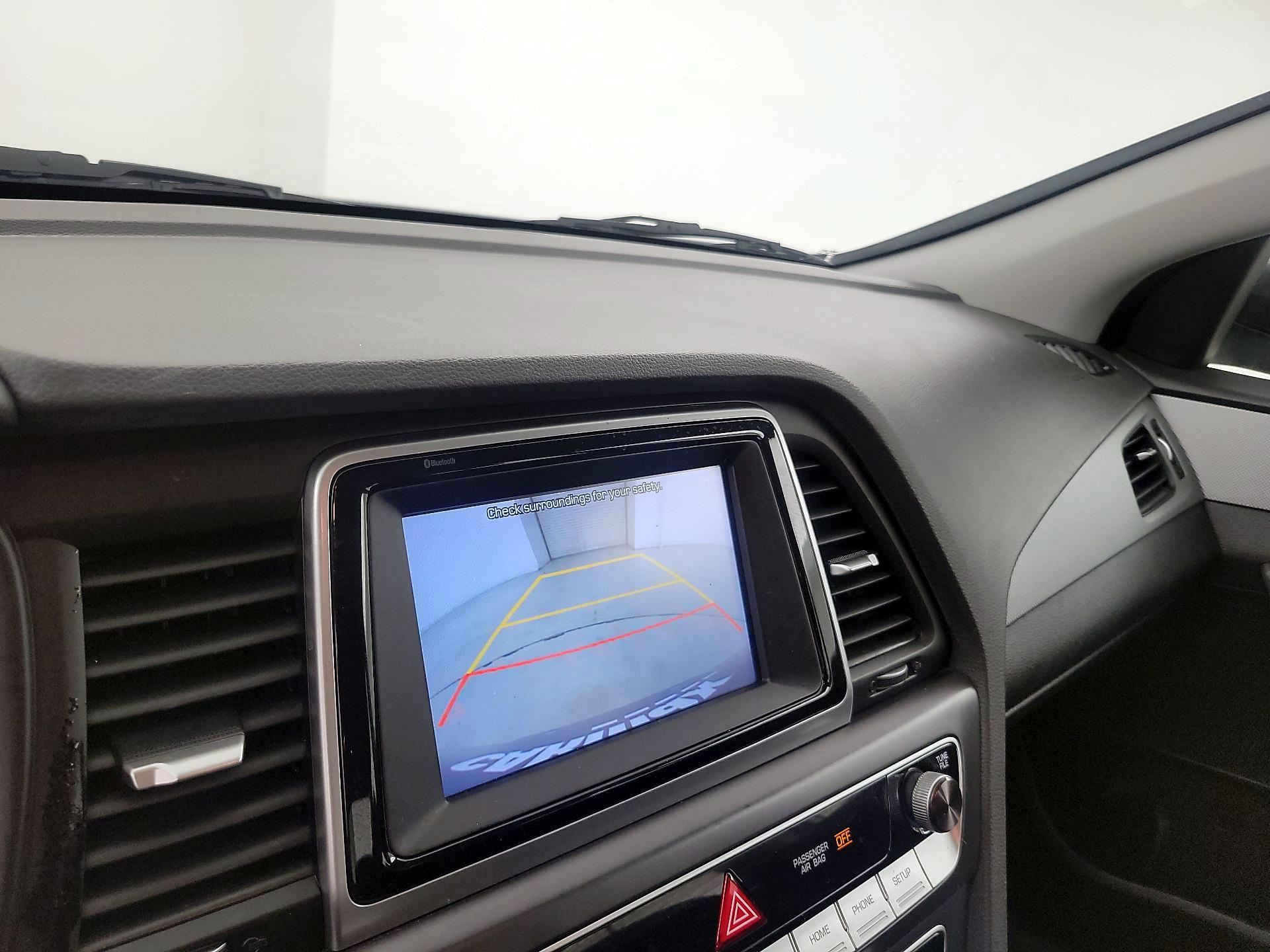 Thumbnail: 2019 Hyundai Sonata - 14