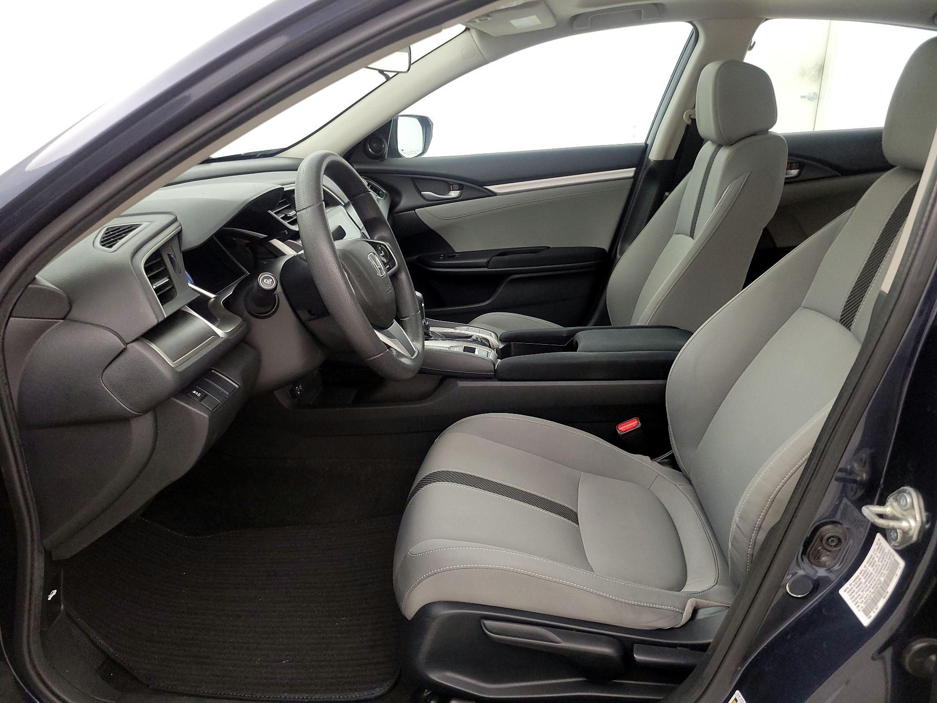 Thumbnail: 2016 Honda Civic - 11