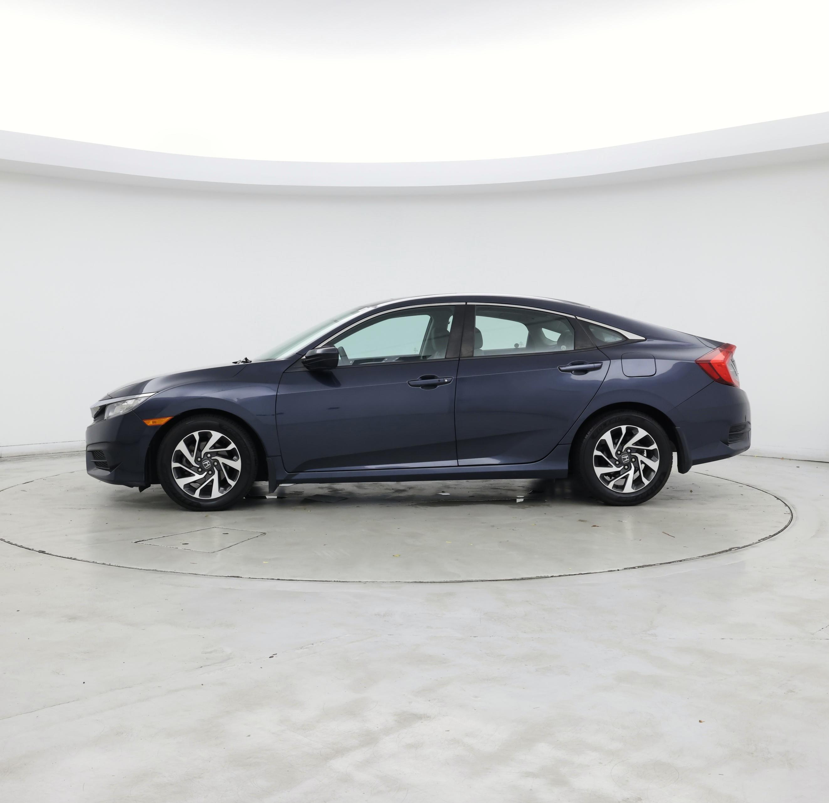 Thumbnail: 2016 Honda Civic - 3