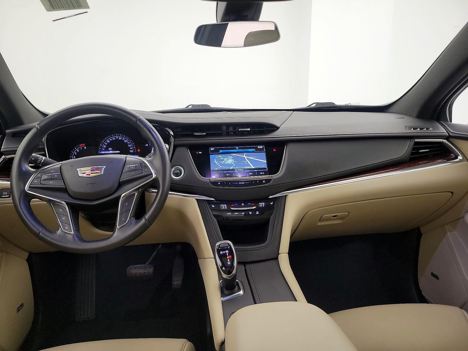 Thumbnail: 2019 Cadillac XT5 - 9