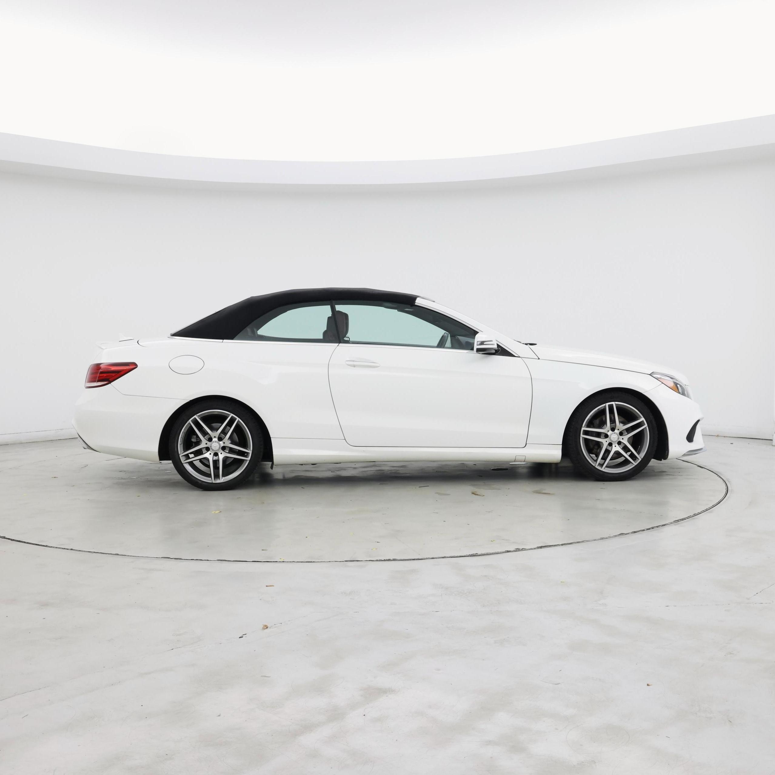 Thumbnail: 2016 Mercedes-Benz E-Class - 7