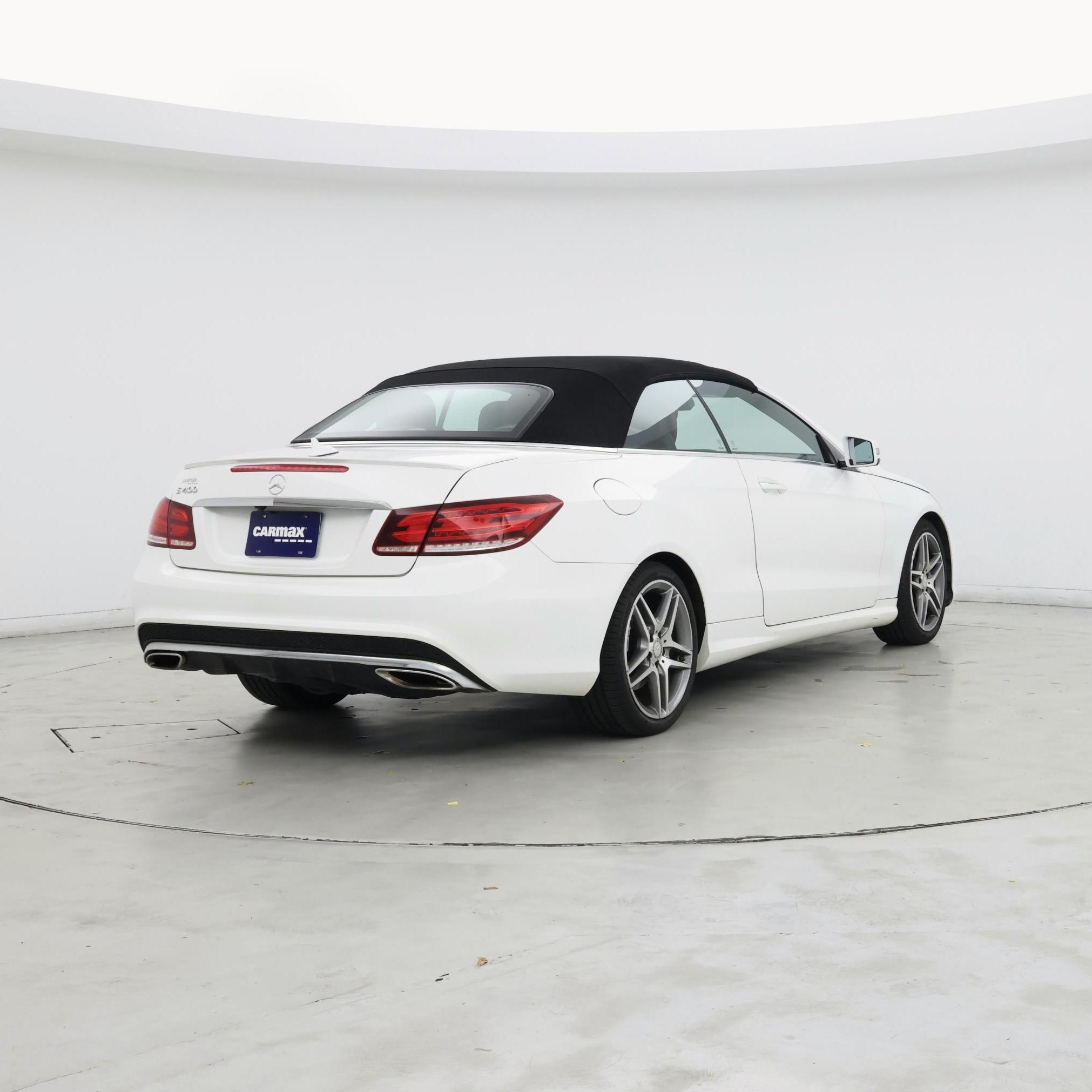 Thumbnail: 2016 Mercedes-Benz E-Class - 8