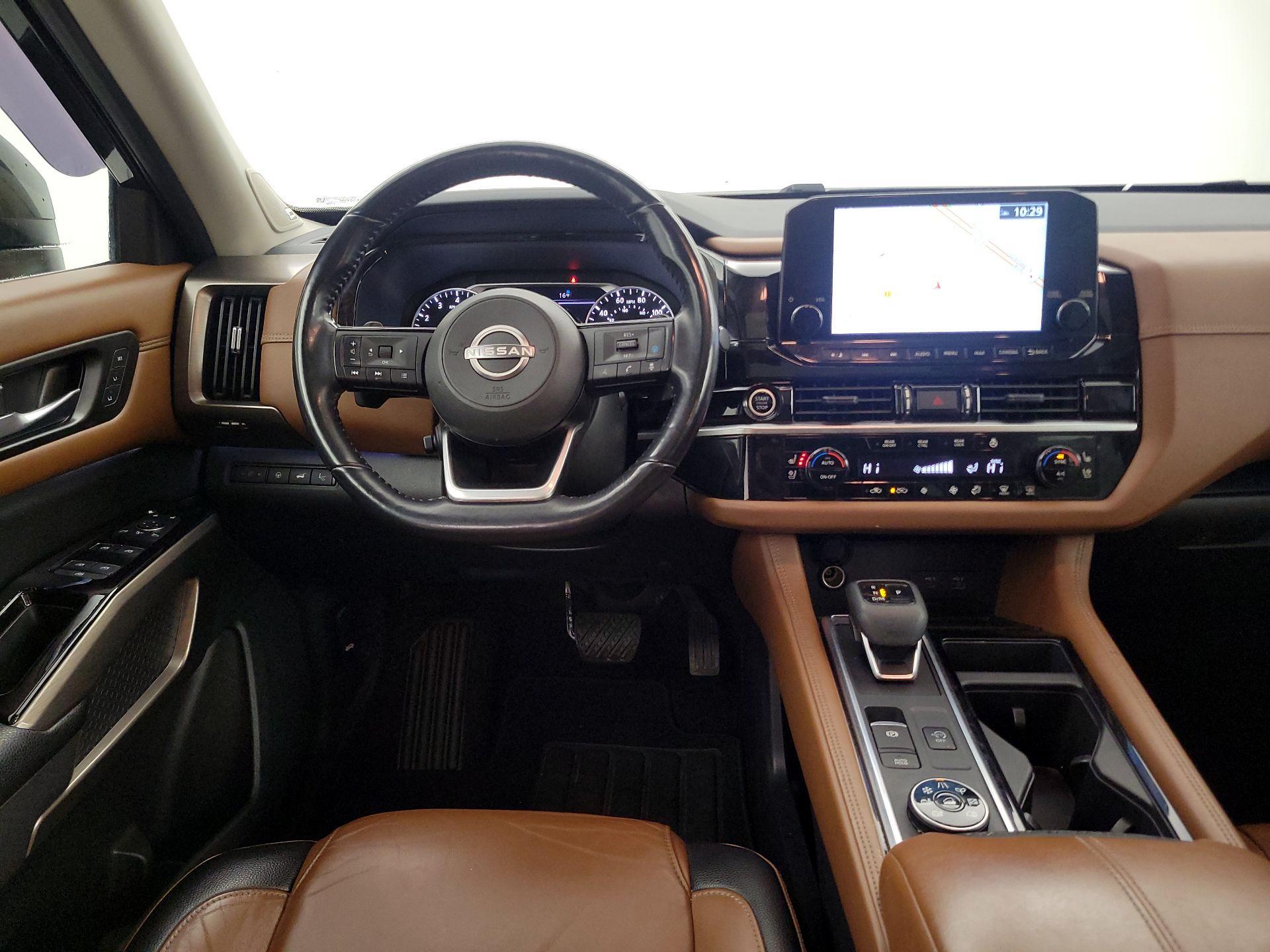 Thumbnail: 2022 Nissan Pathfinder - 10