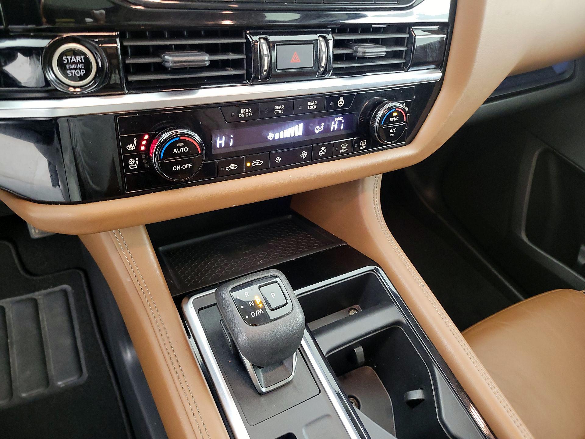 Thumbnail: 2022 Nissan Pathfinder - 17