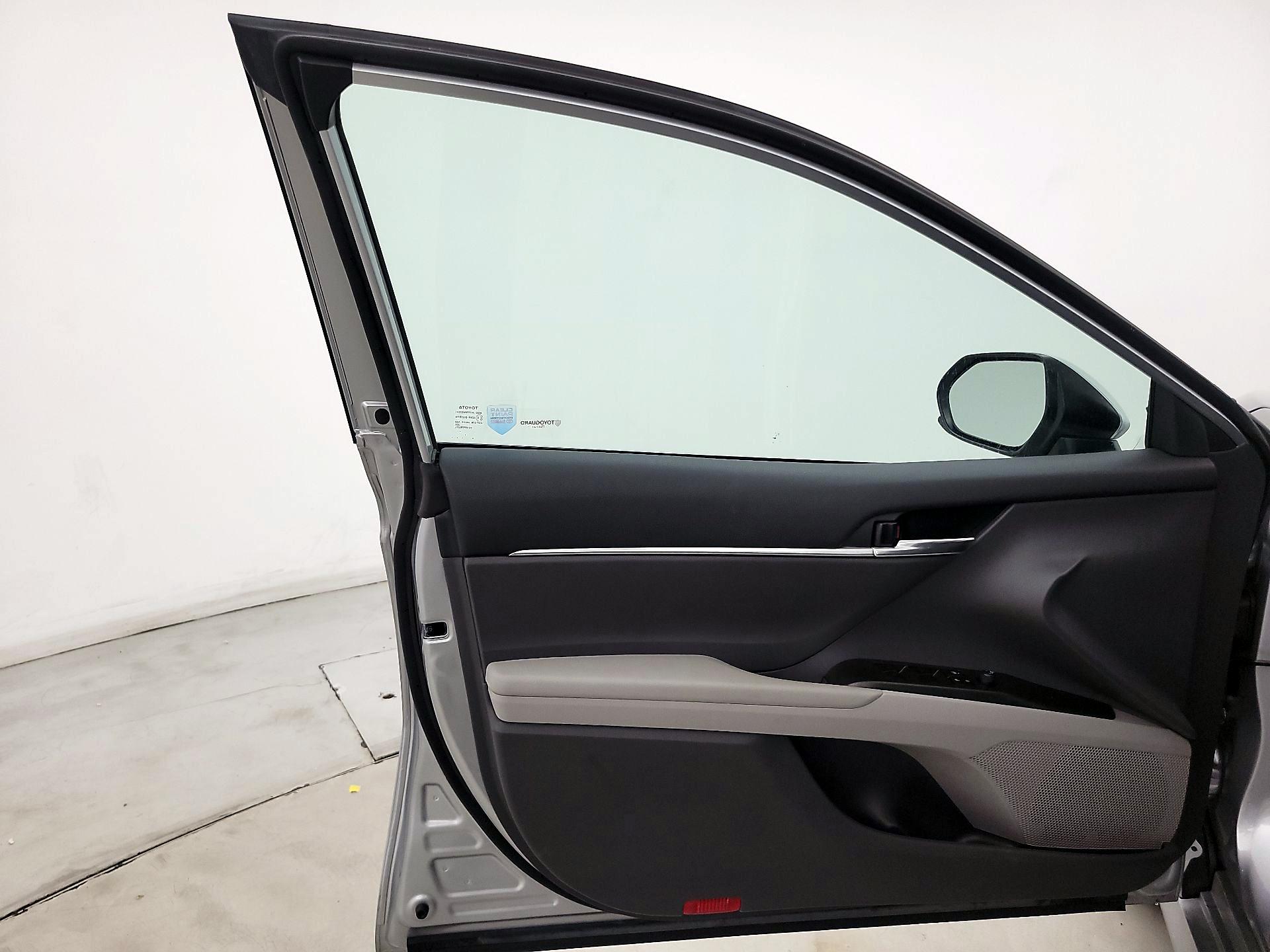 Thumbnail: 2024 Toyota Camry - 12