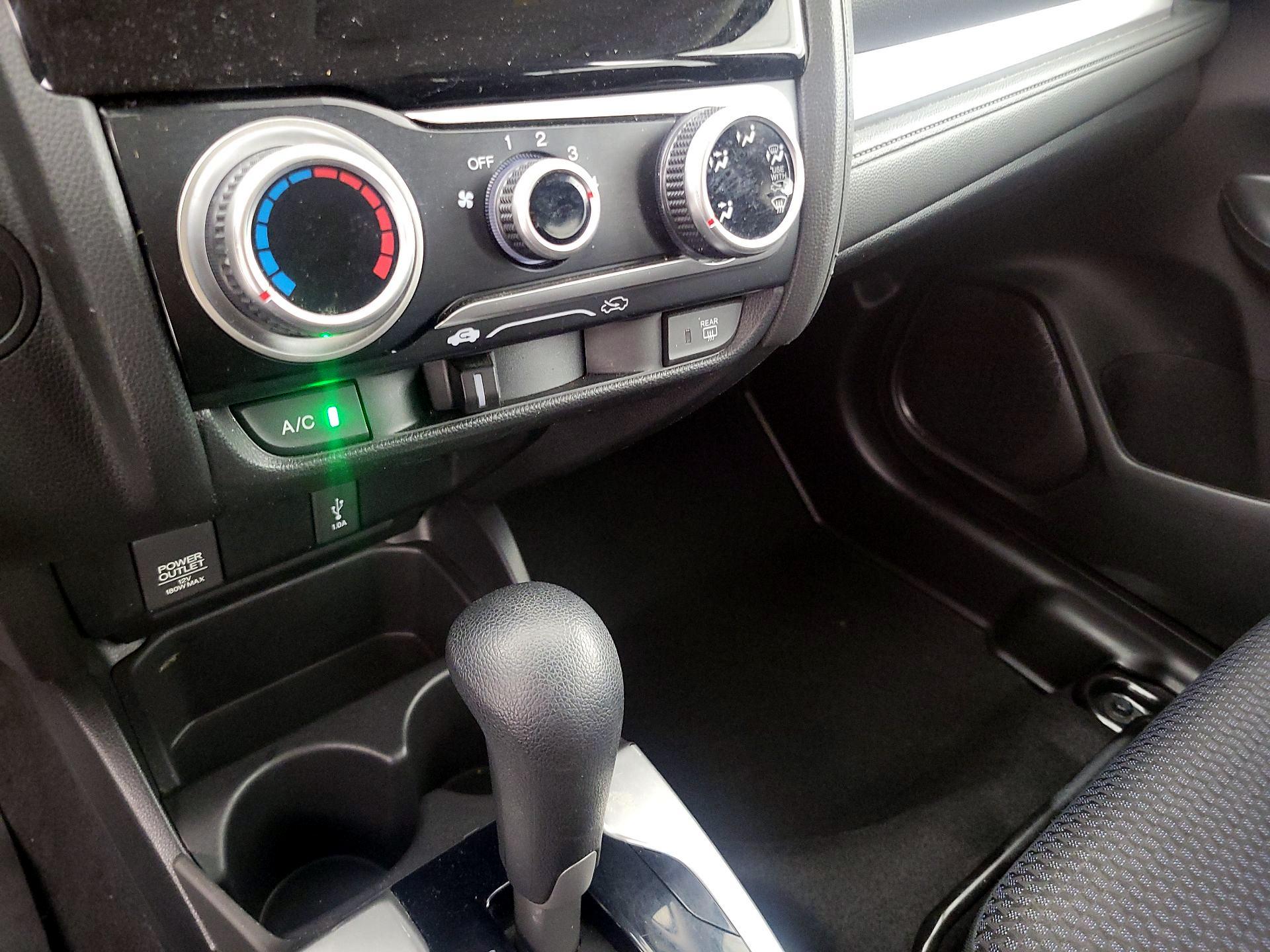 Thumbnail: 2018 Honda Fit - 16
