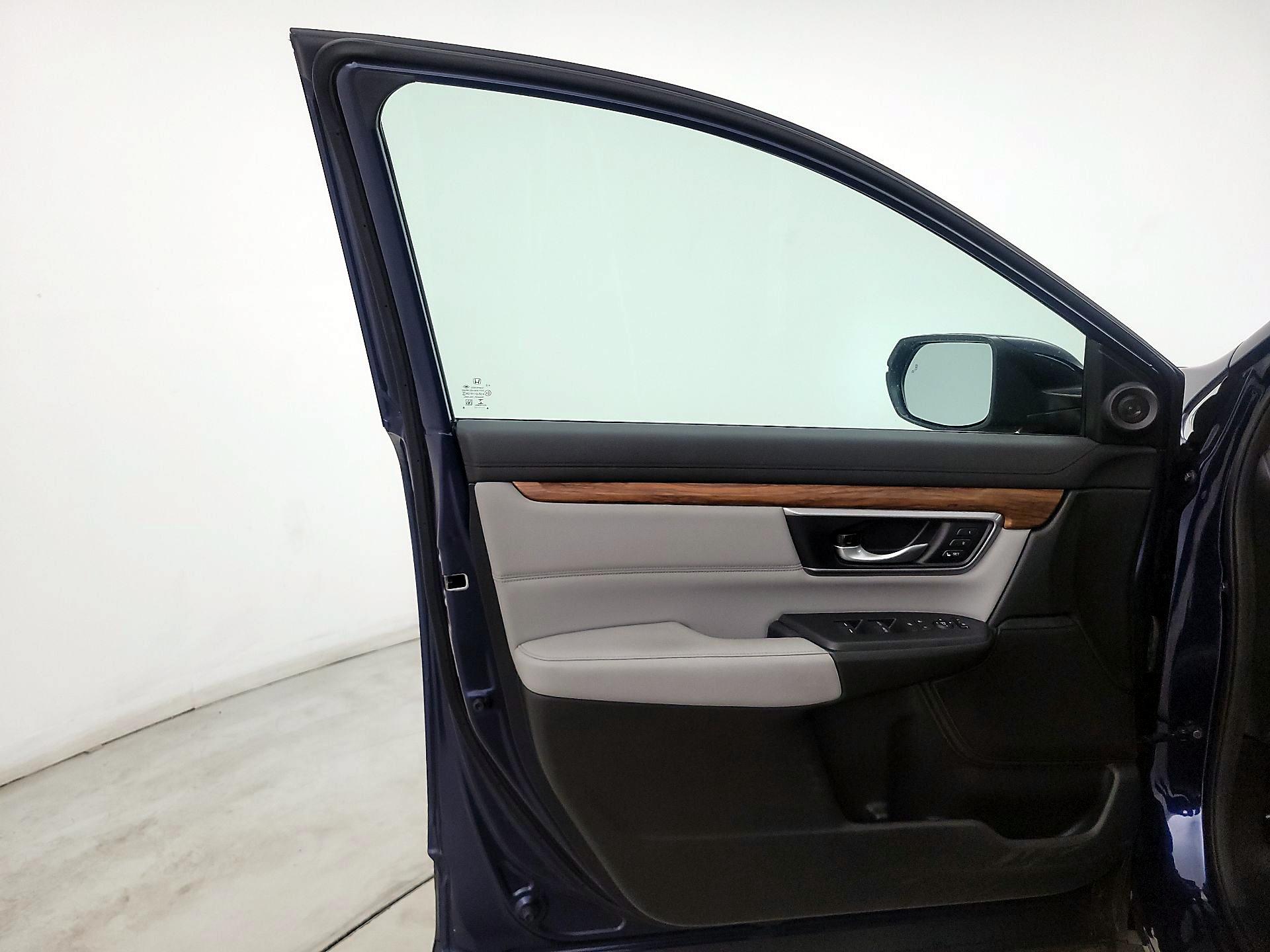 Thumbnail: 2017 Honda CR-V - 12