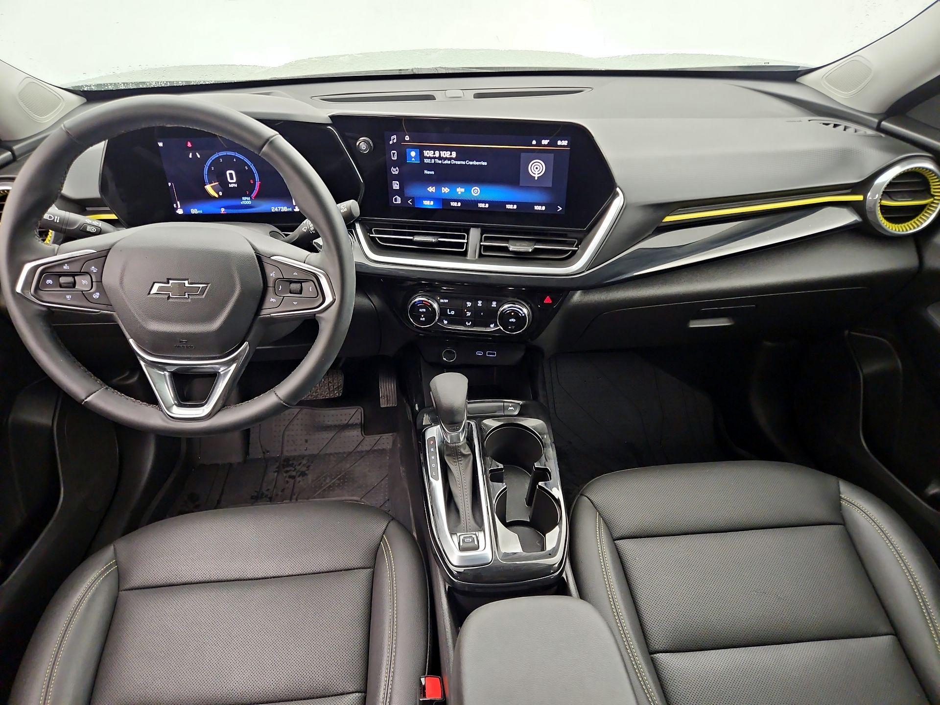 Thumbnail: 2024 Chevrolet Trax - 9