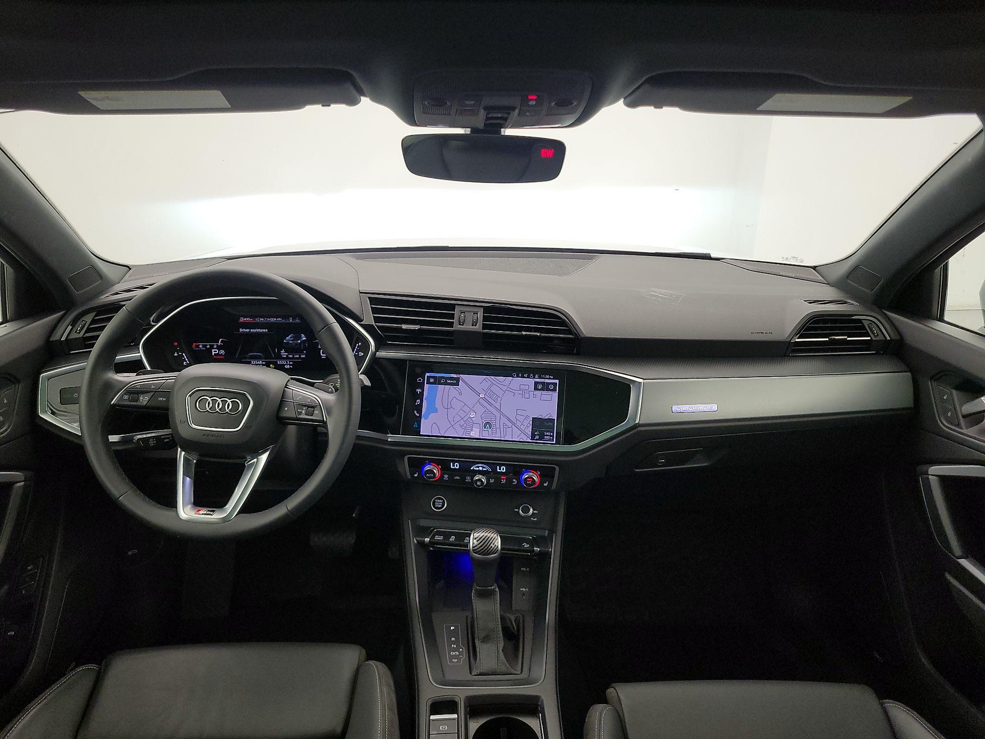 Thumbnail: 2023 Audi Q3 - 9
