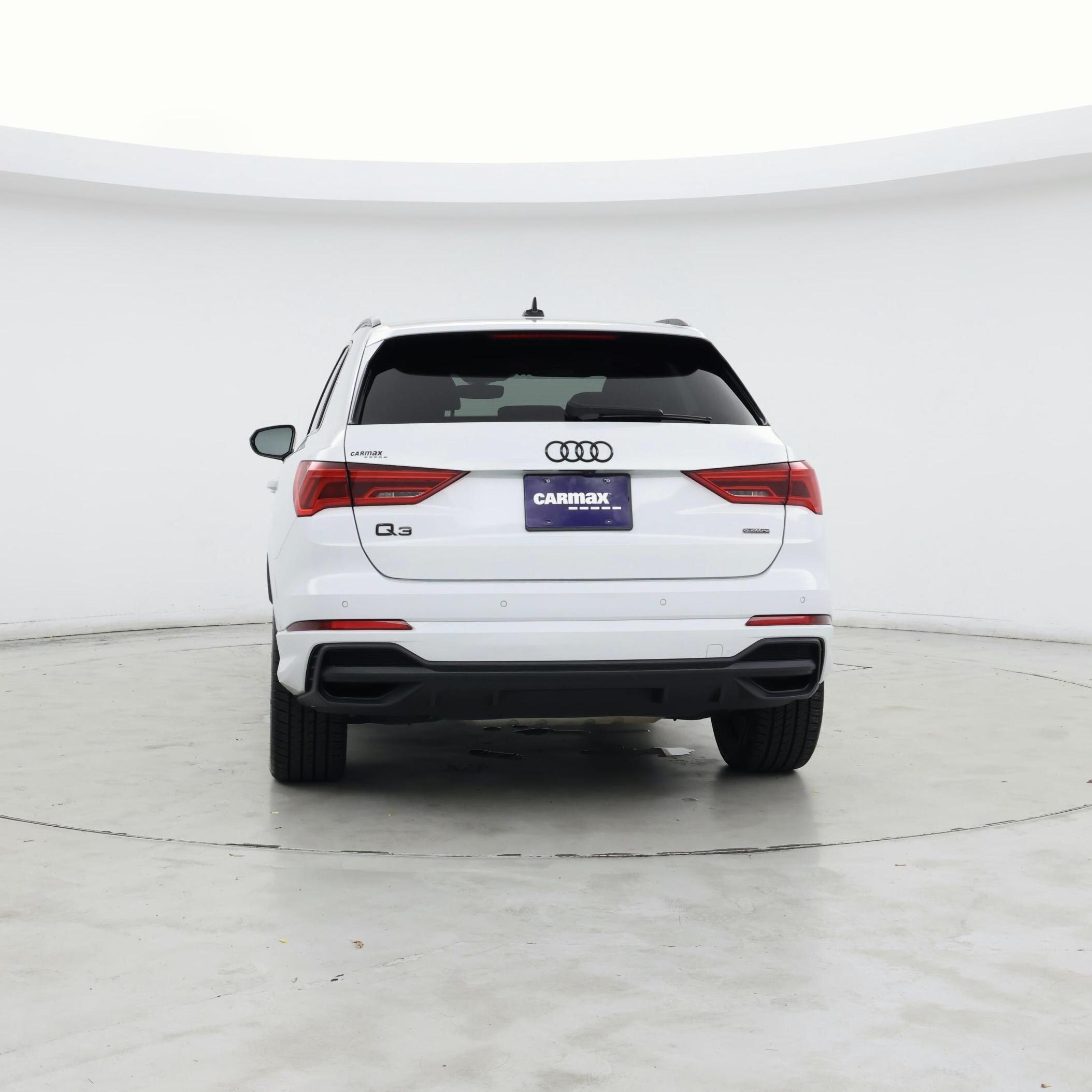 Thumbnail: 2023 Audi Q3 - 6