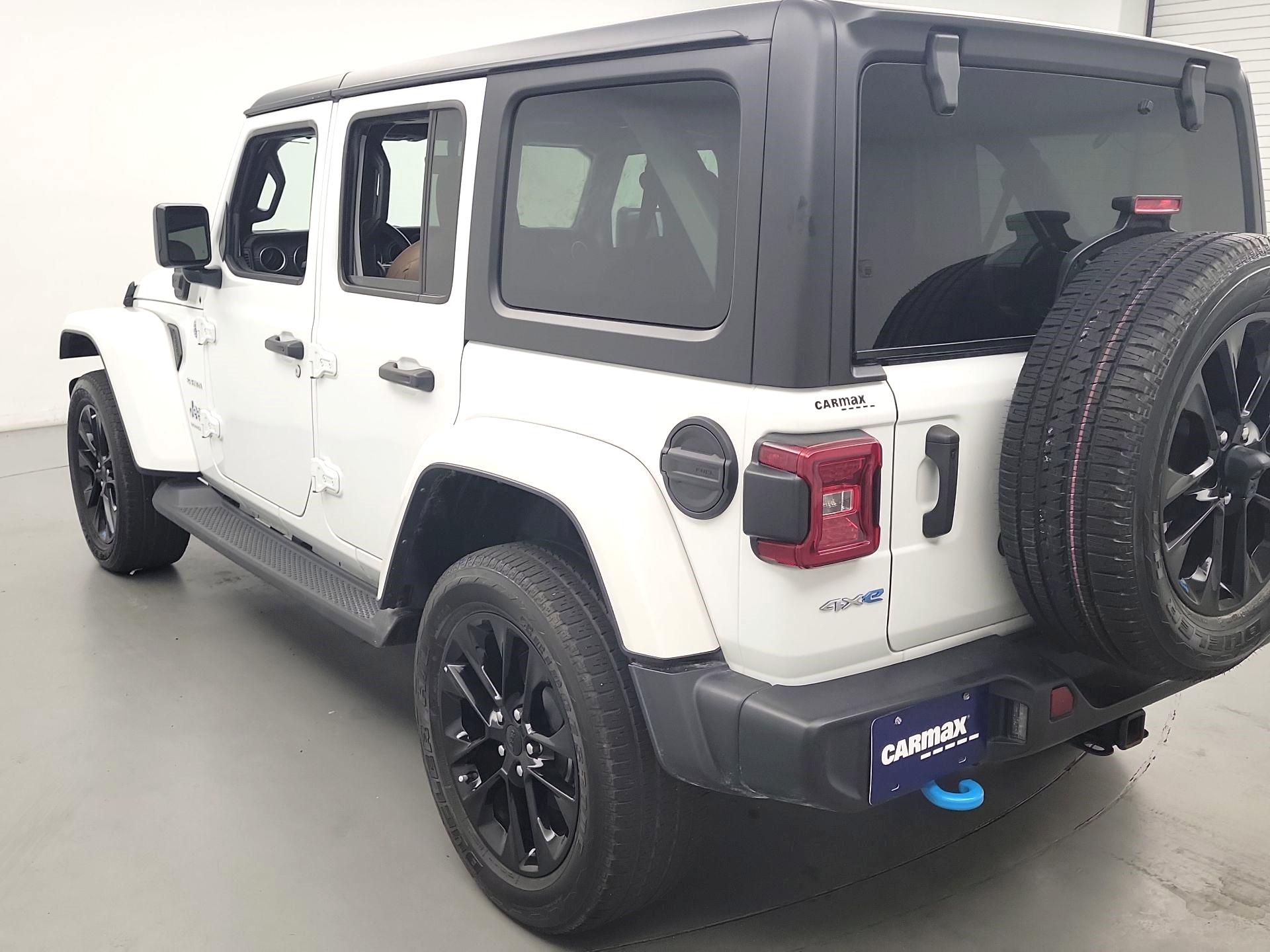 Thumbnail: 2023 Jeep Wrangler - 7