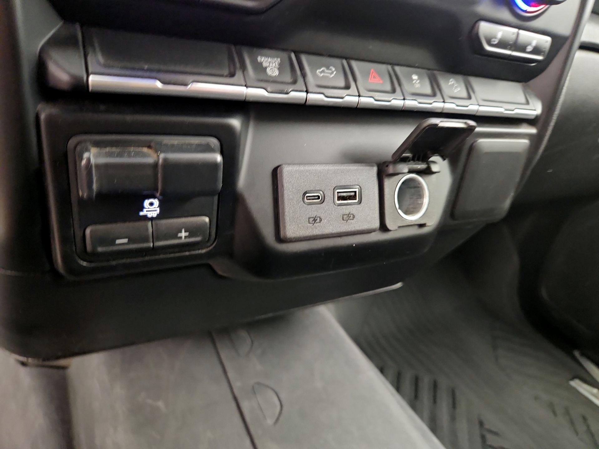 Thumbnail: 2023 Chevrolet Silverado 2500 - 18