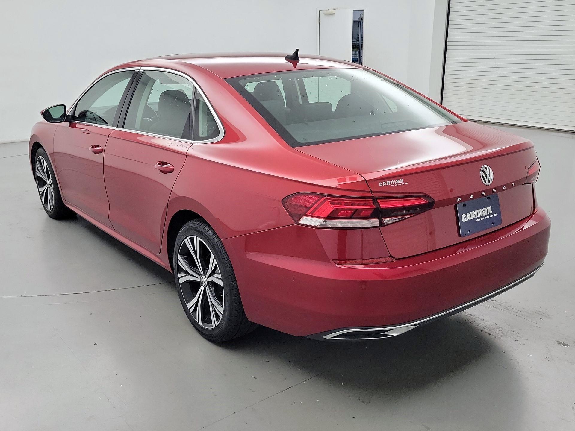 Thumbnail: 2020 Volkswagen Passat - 7