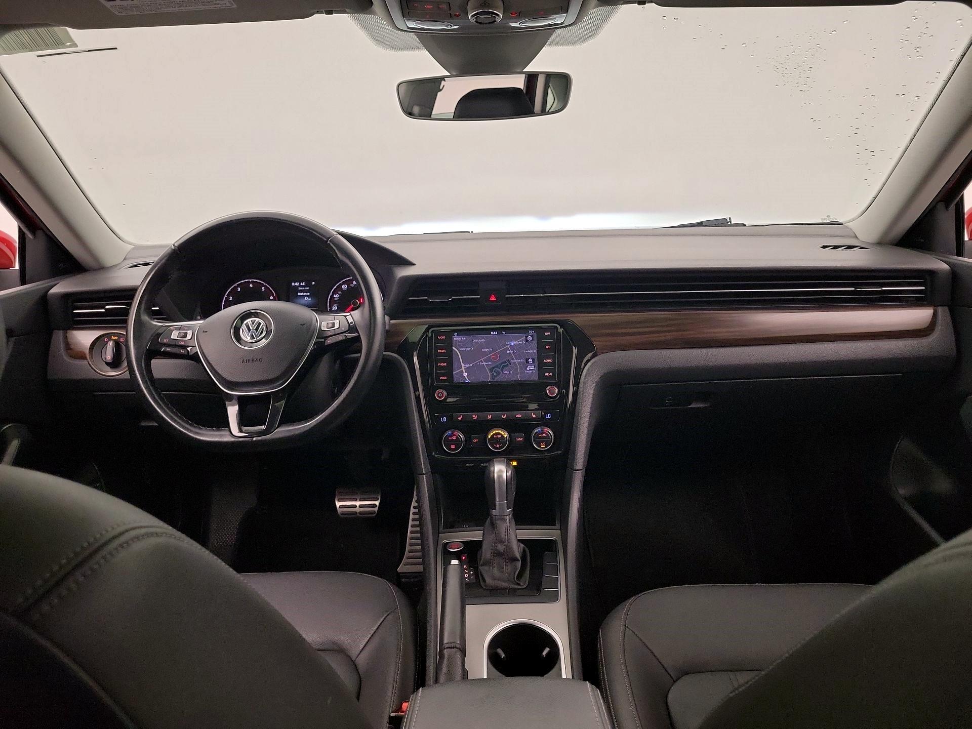 Thumbnail: 2020 Volkswagen Passat - 8