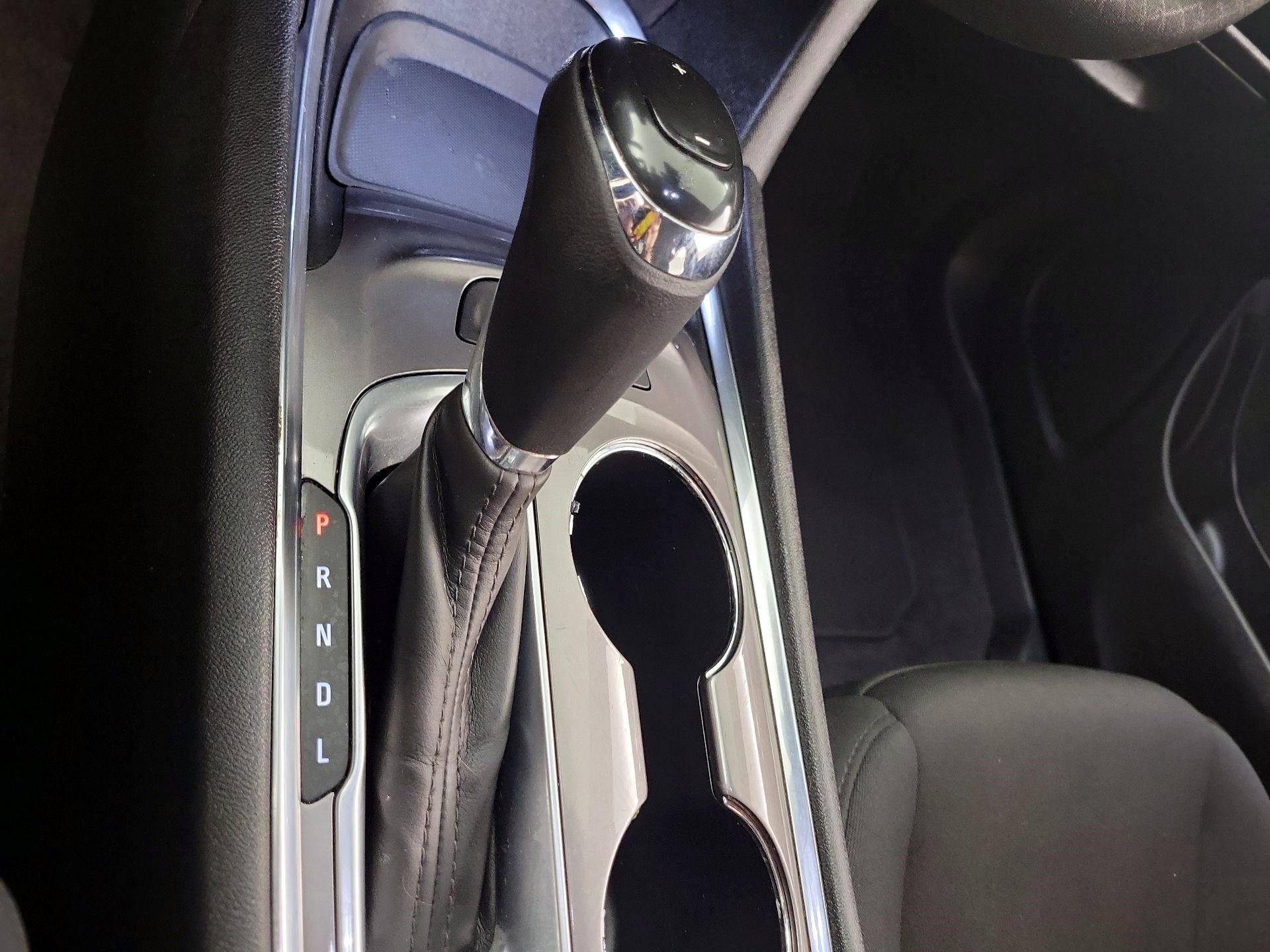 Thumbnail: 2020 Chevrolet Malibu - 15