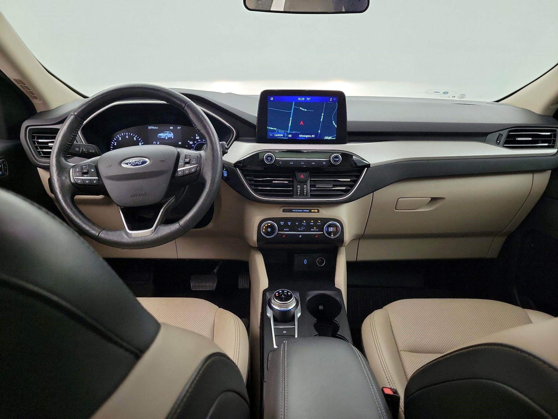 Thumbnail: 2020 Ford Escape - 8