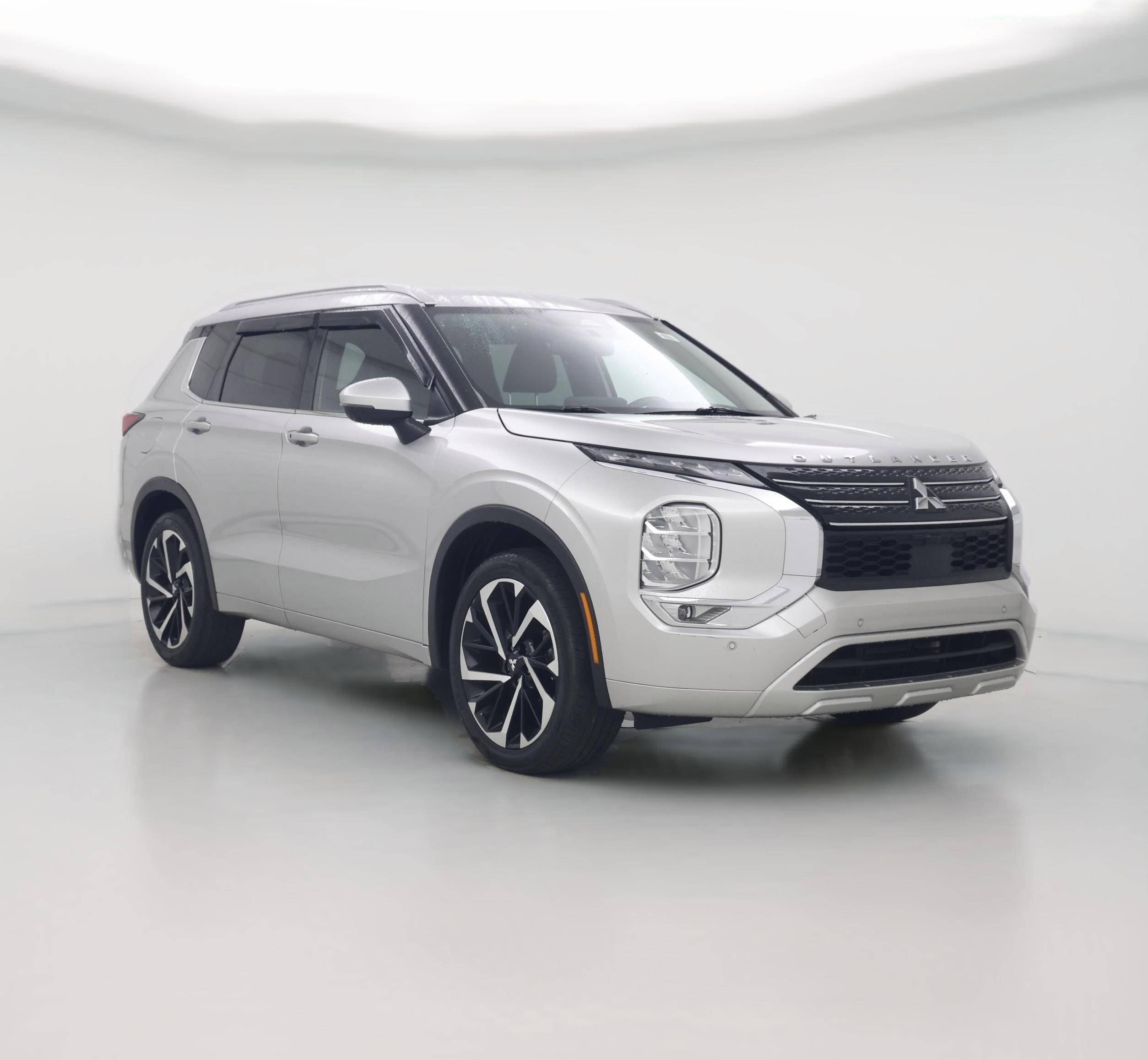 Thumbnail: 2022 Mitsubishi Outlander - 1