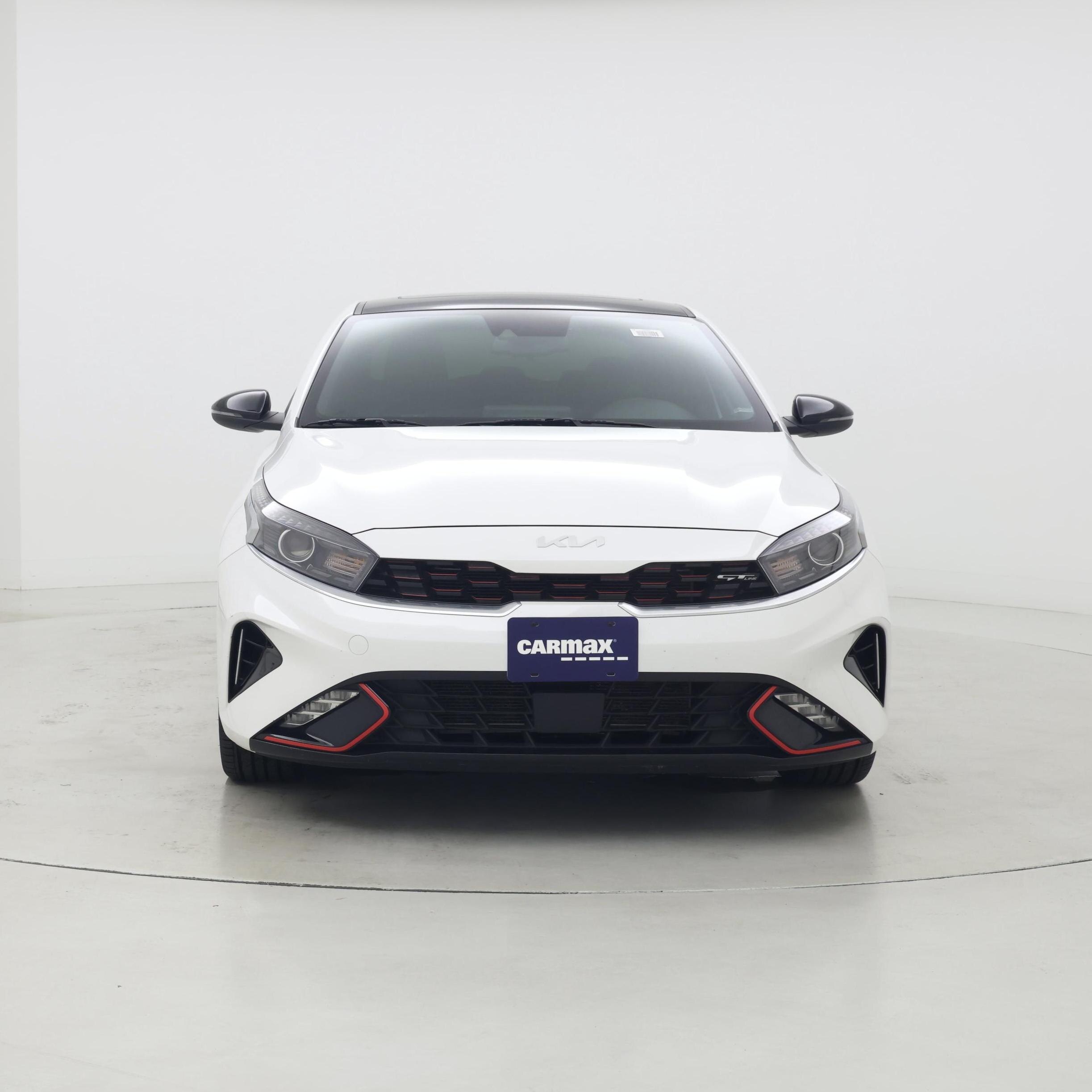Thumbnail: 2023 Kia Forte - 5