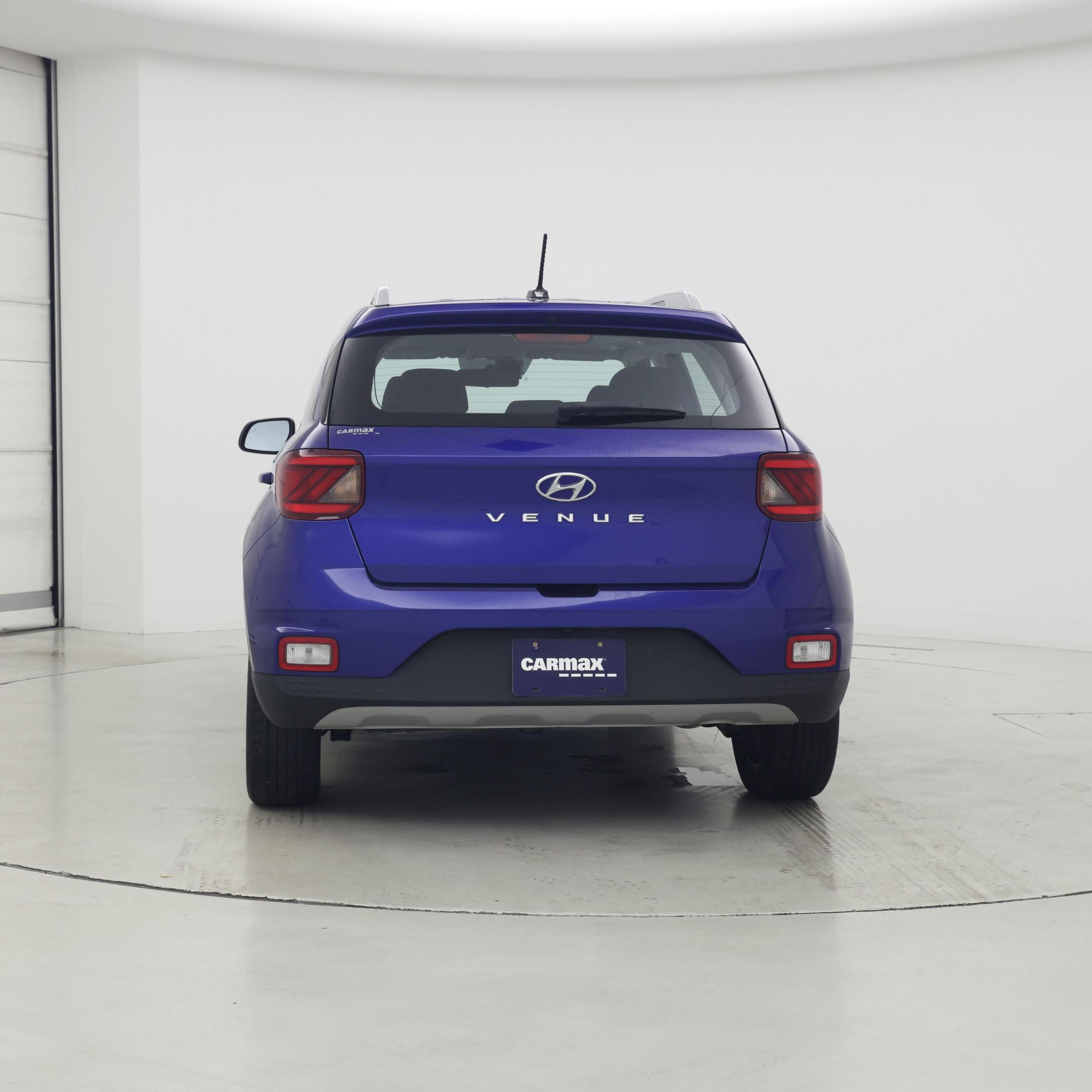 Thumbnail: 2023 Hyundai Venue - 6