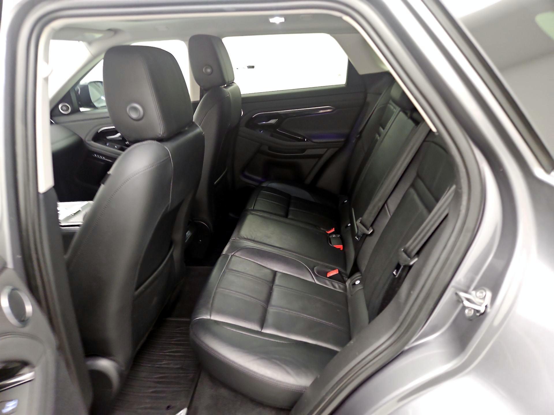 Thumbnail: 2020 Land Rover Range Rover Evoque - 20