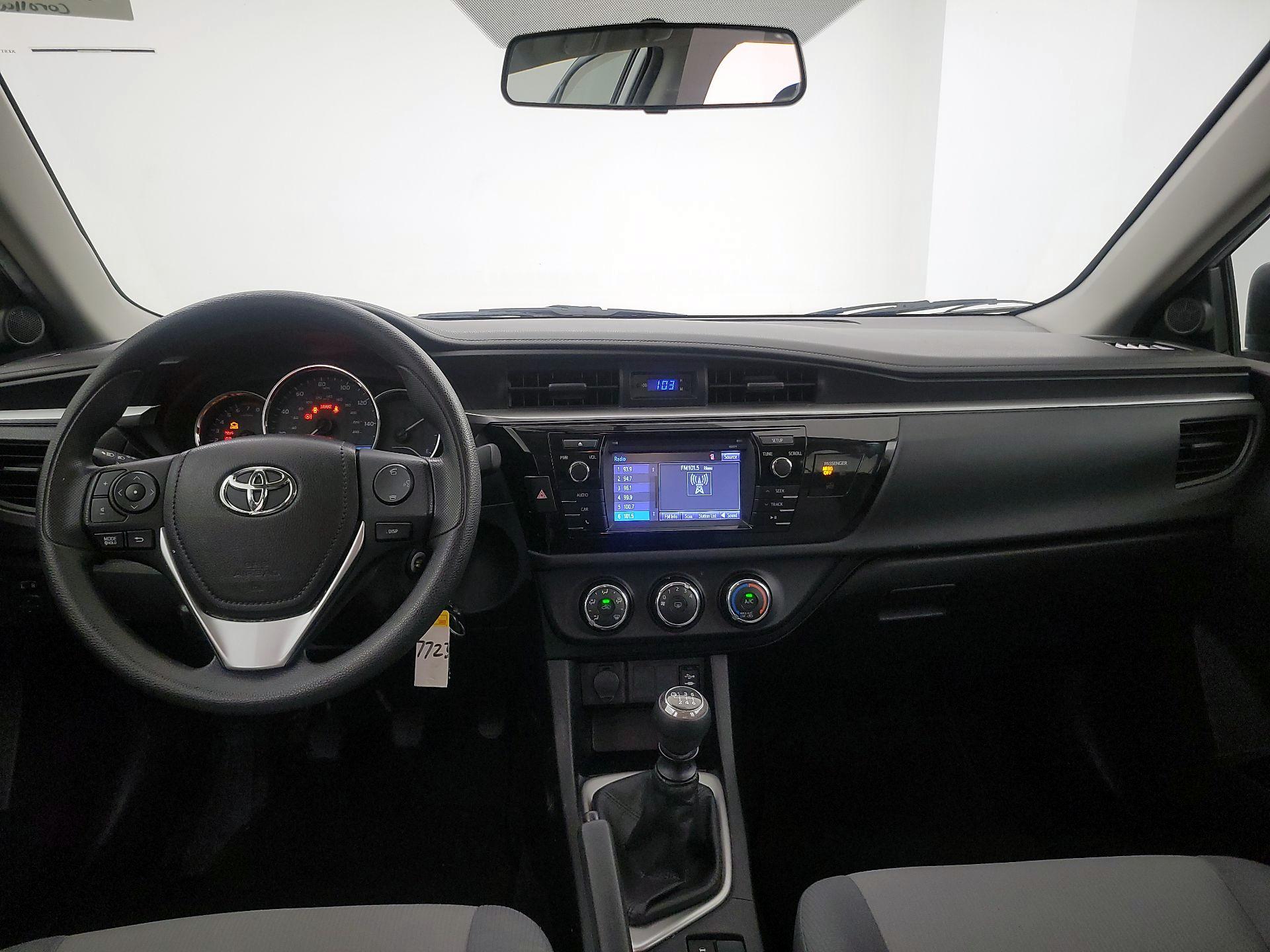 Thumbnail: 2016 Toyota Corolla - 9