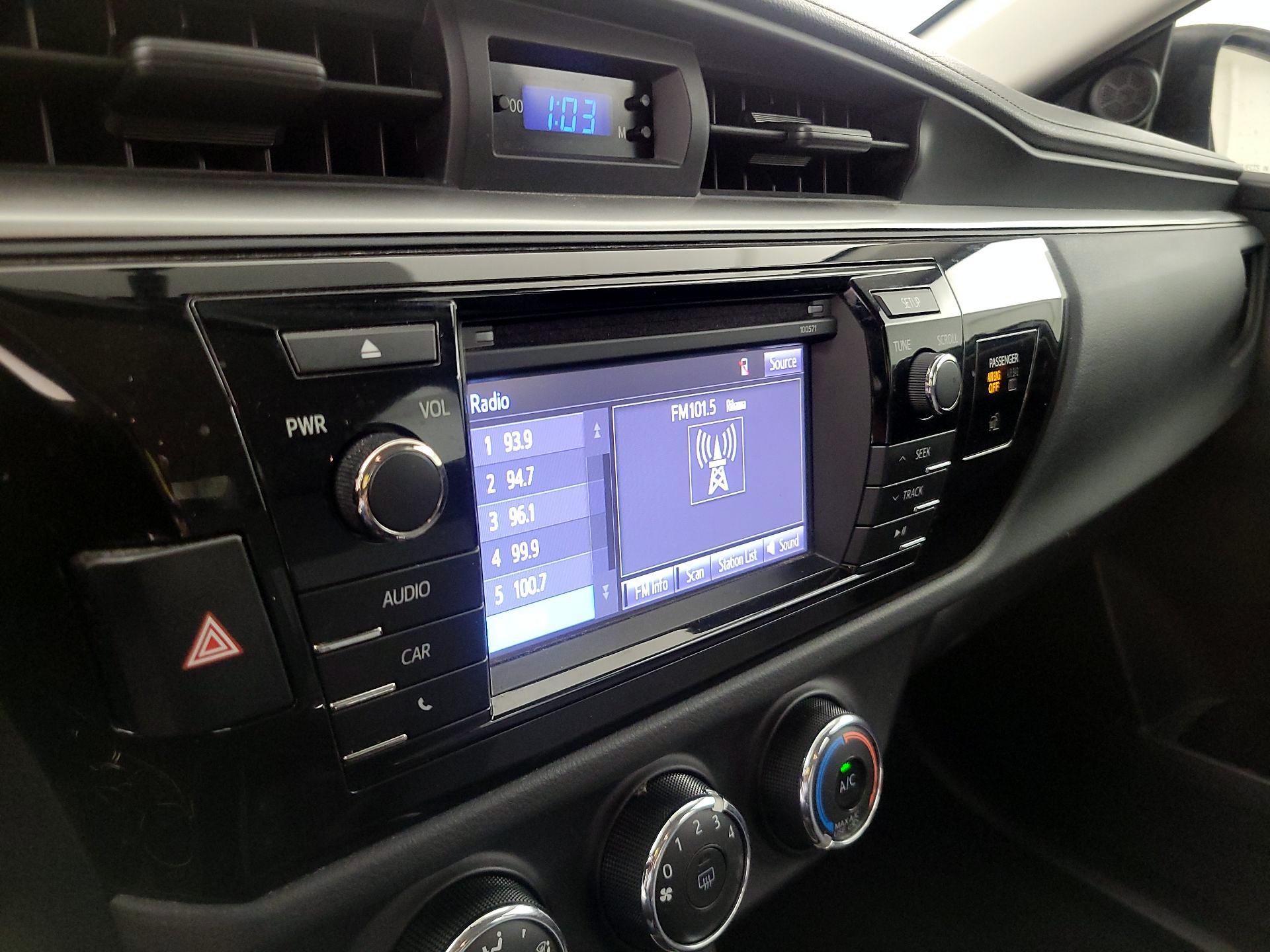 Thumbnail: 2016 Toyota Corolla - 14