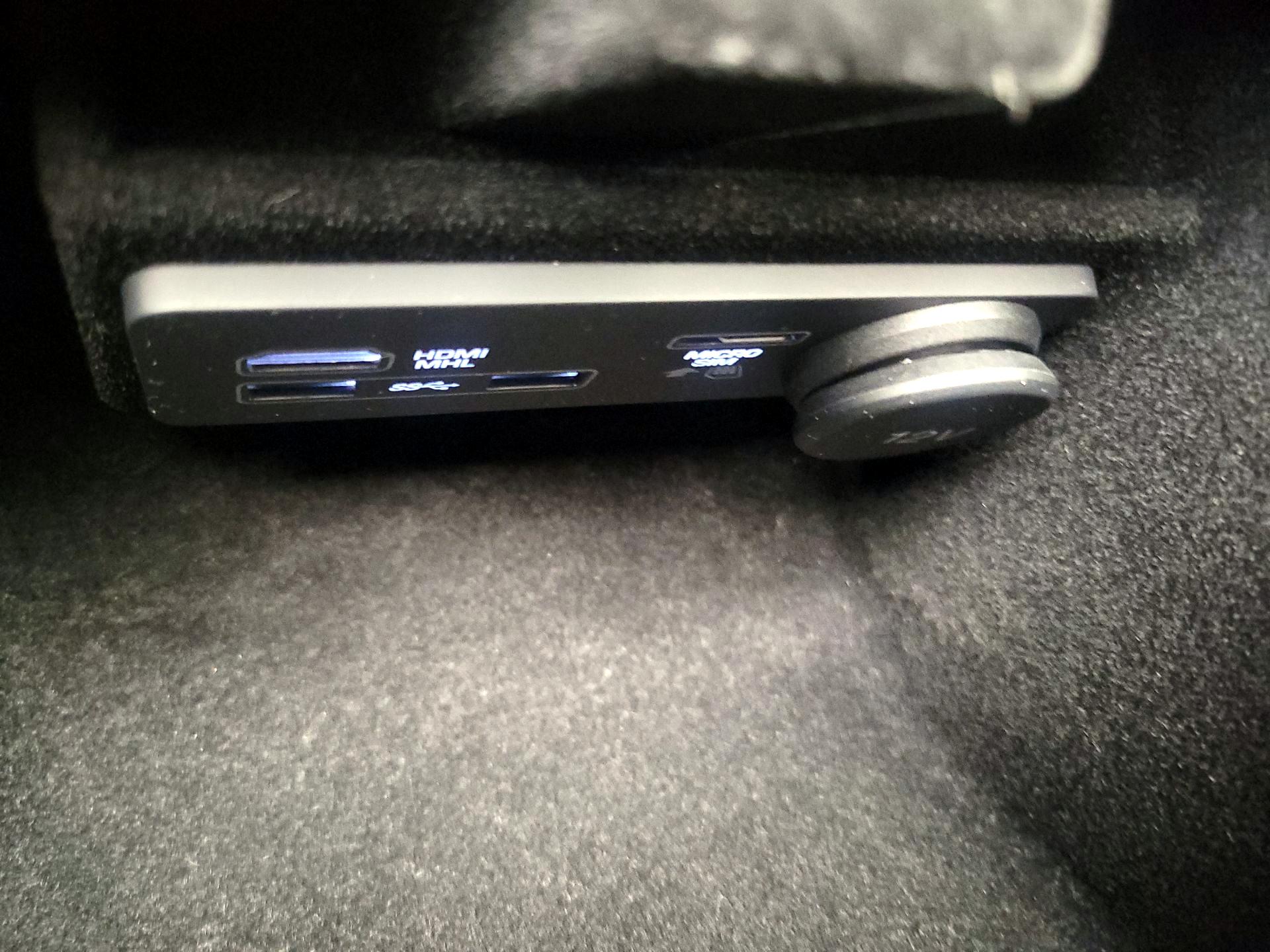Thumbnail: 2019 Land Rover Range Rover Evoque - 18